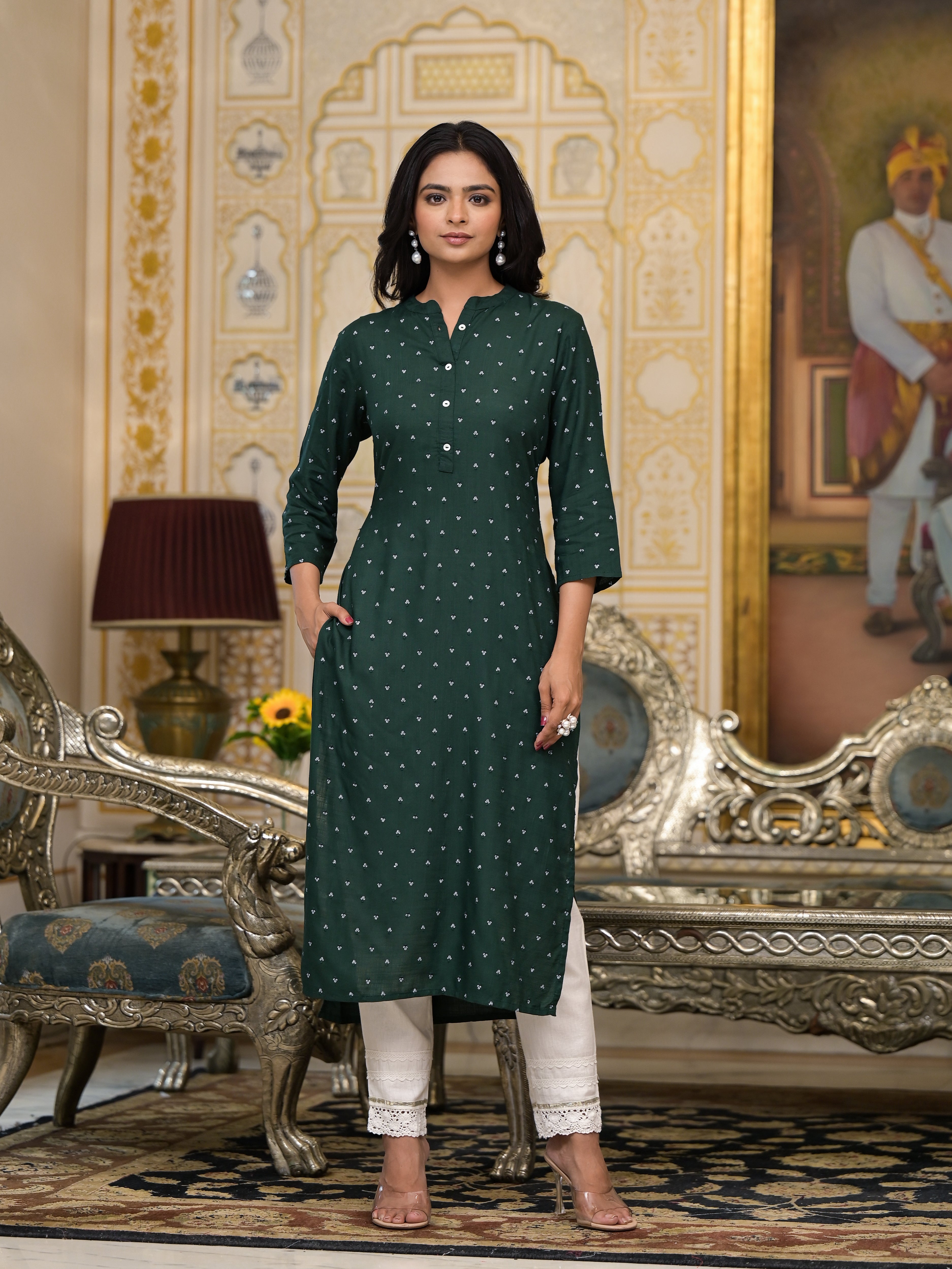 Bottle Green Liva Rayon Kurta With Buttons Details