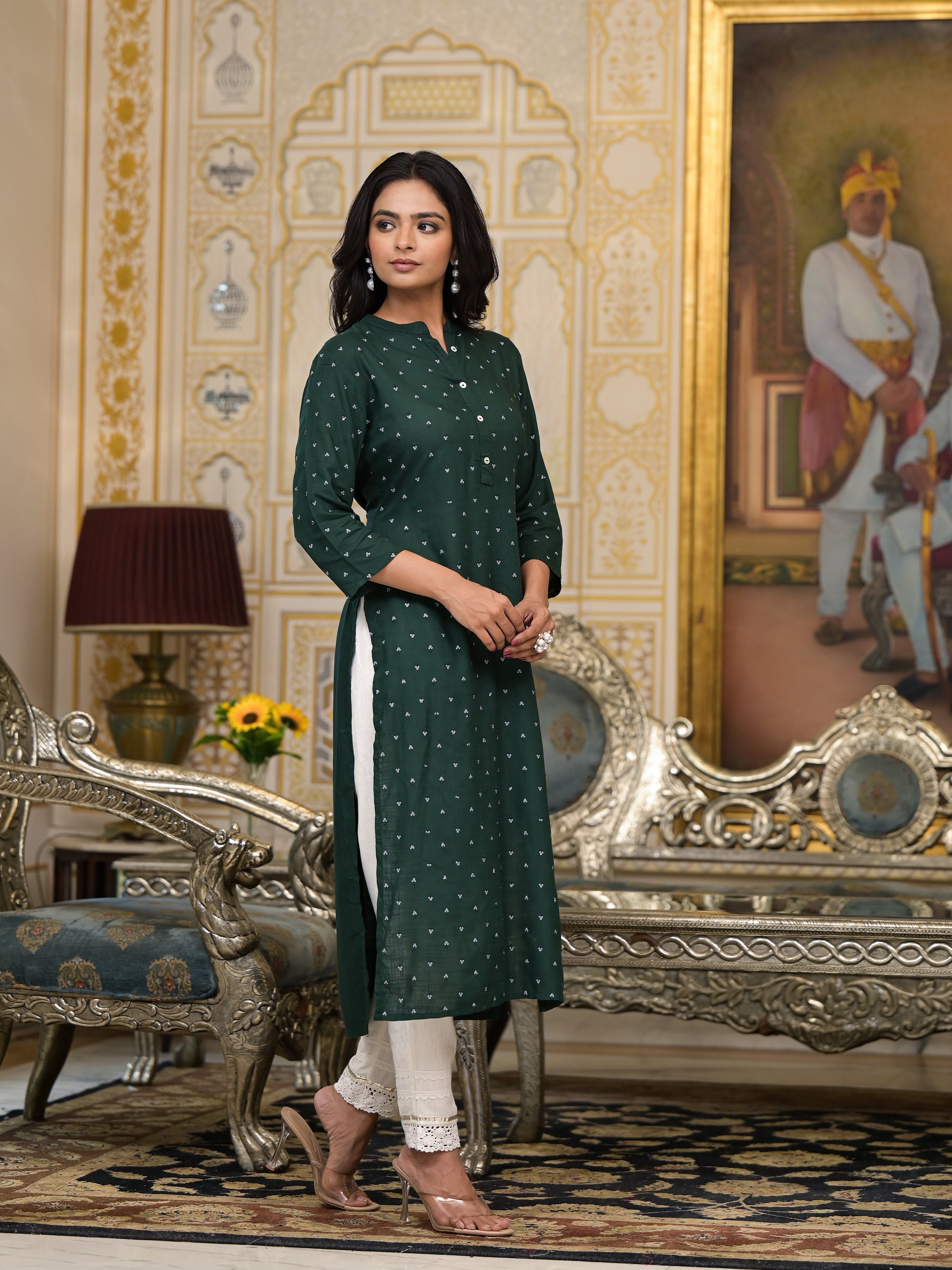 Bottle Green Liva Rayon Kurta With Buttons Details