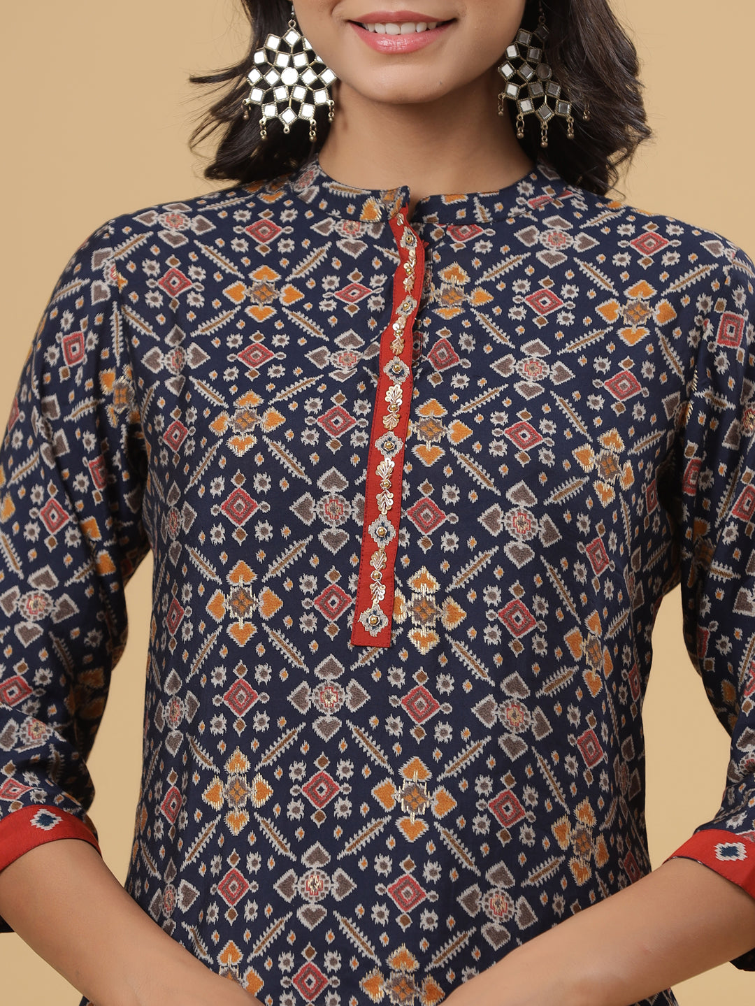 Juniper Women's Navy Printed Muslin Straight Kurta