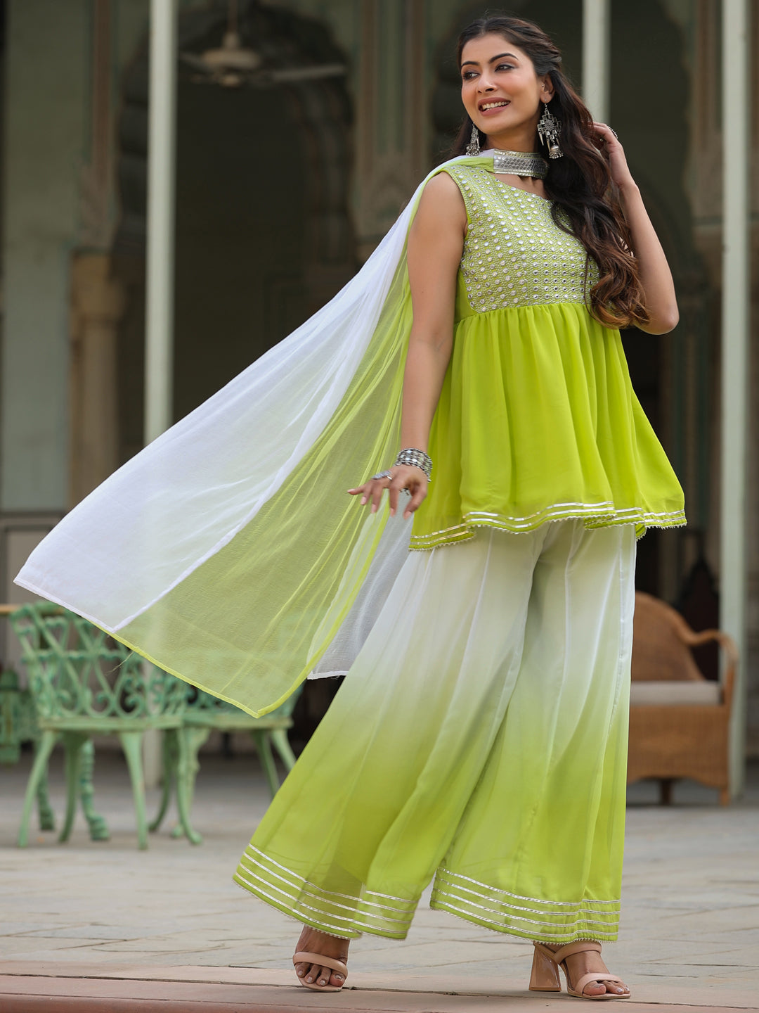 Green Solid Georgette Kurta Pant & Dupatta Set With Mirror & Thread Work