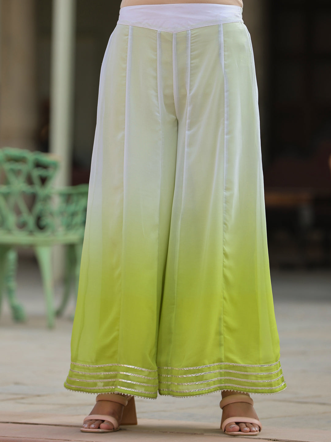 Green Solid Georgette Kurta Pant & Dupatta Set With Mirror & Thread Work