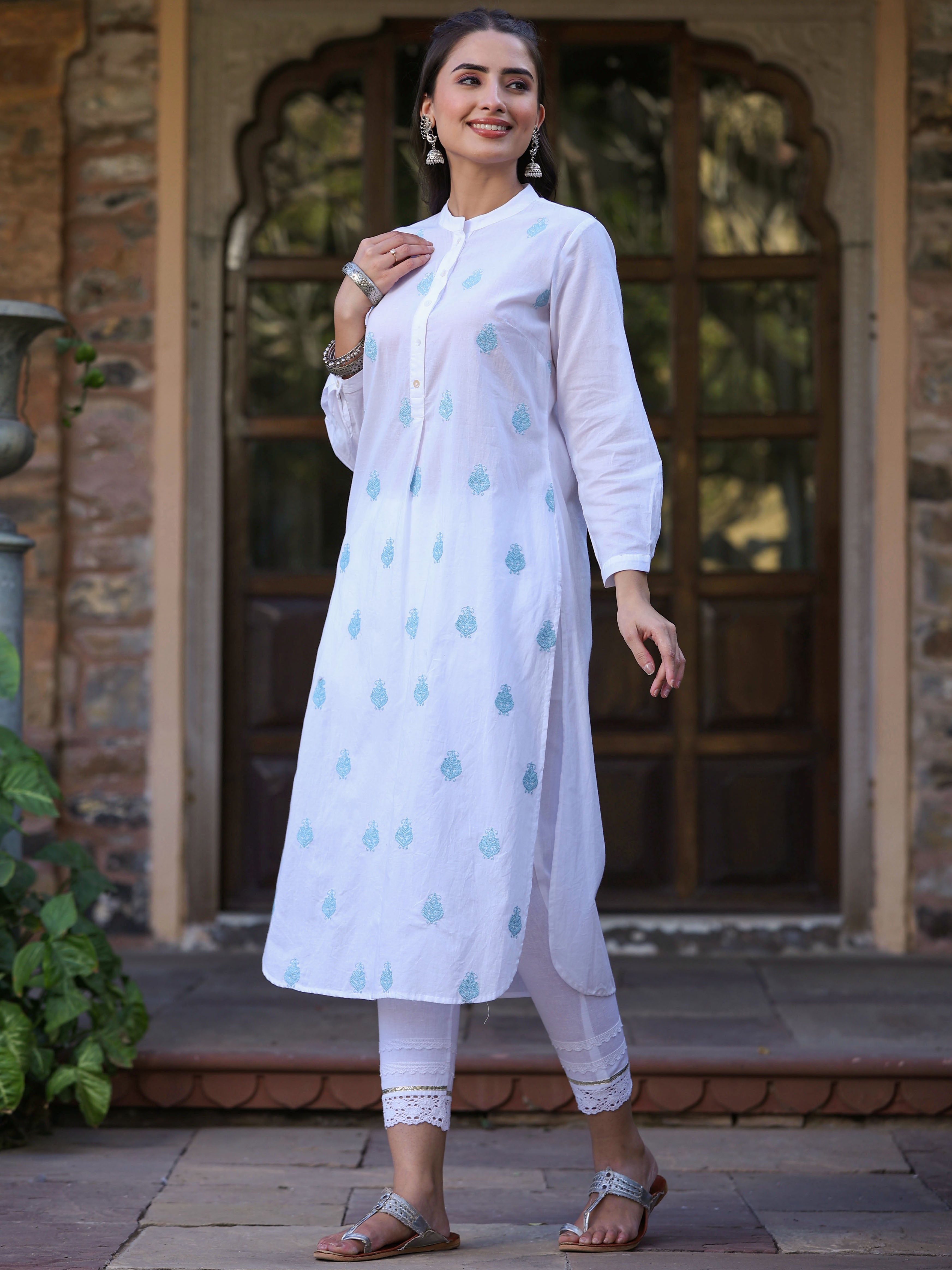 Juniper White Ethnic Motif Printed Pure Cotton Straight Kurta With Thread Embroidery