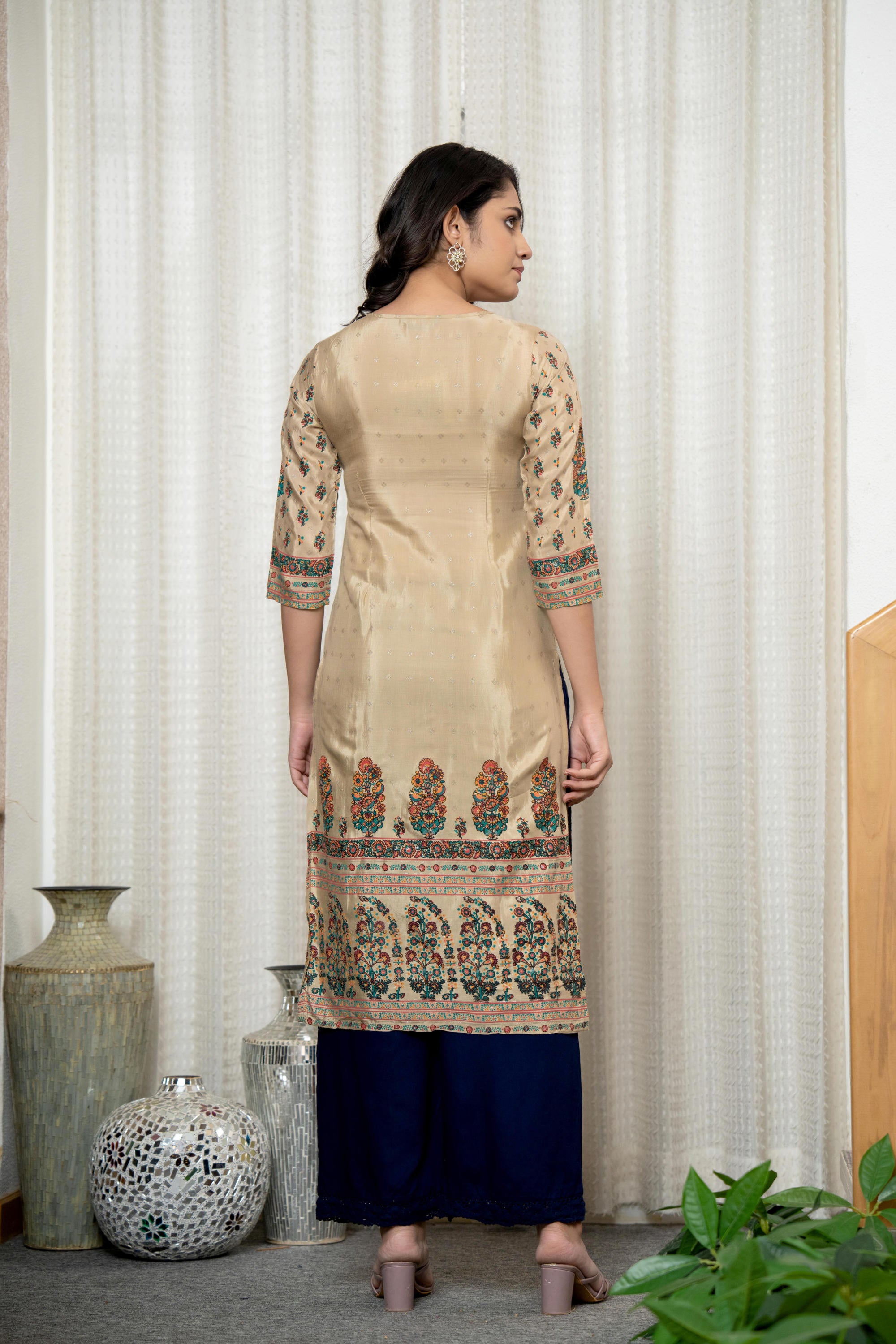 Beige Floral Printed Viscose Kurta With Beads & Sequins