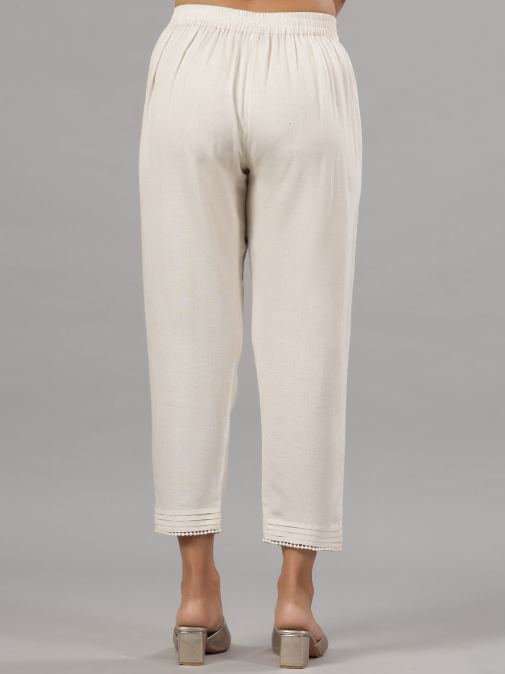 Juniper Women Natural LIVA  Solid Pants