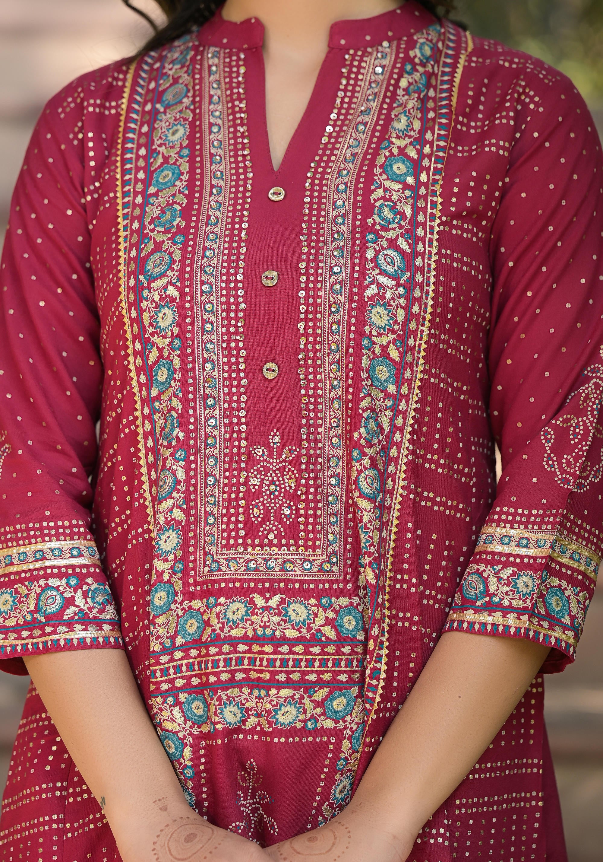 Maroon Bandhani Printed Liva Rayon Tunic With Sequins & Thread Work