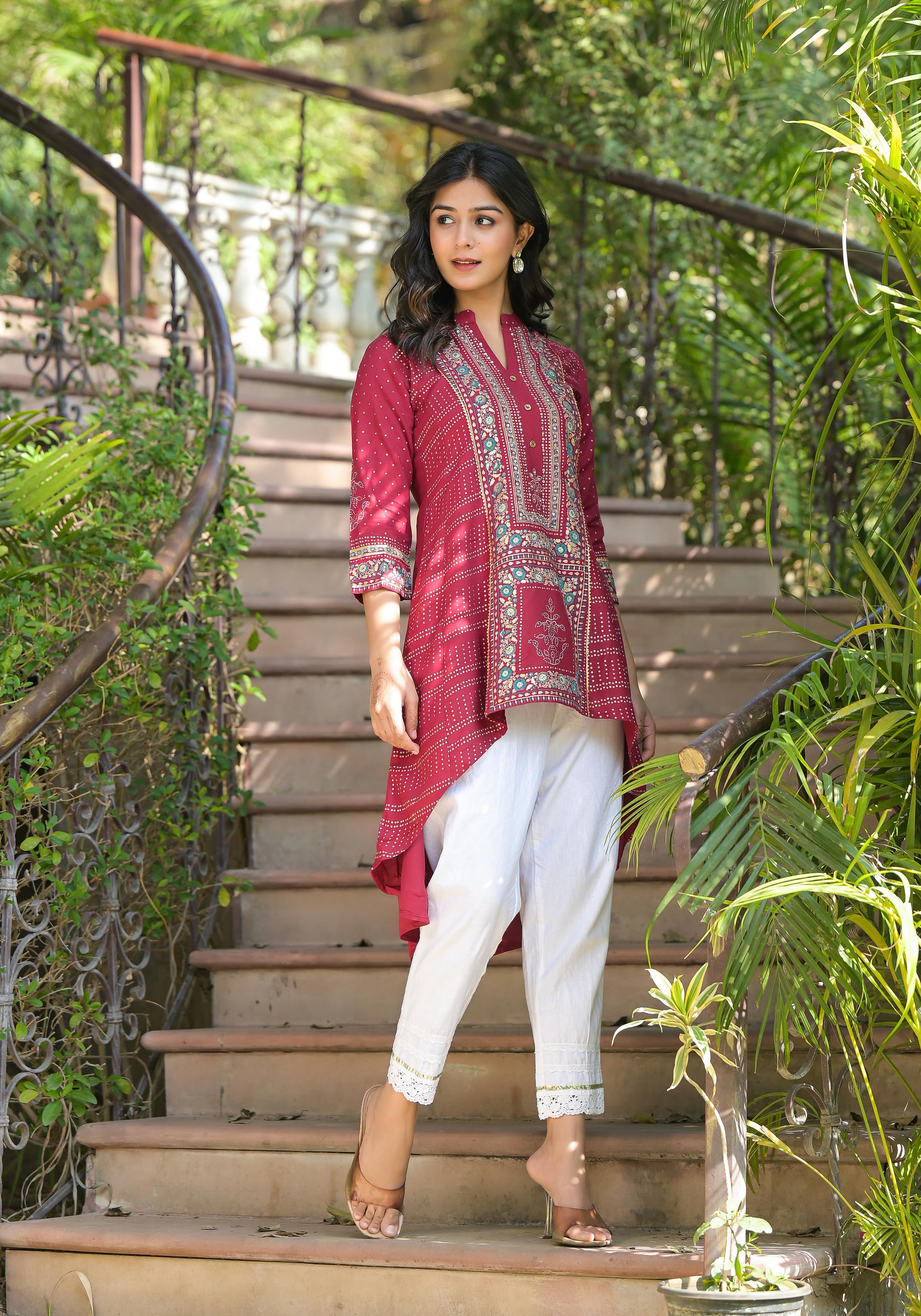 Maroon Bandhani Printed Liva Rayon Tunic With Sequins & Thread Work