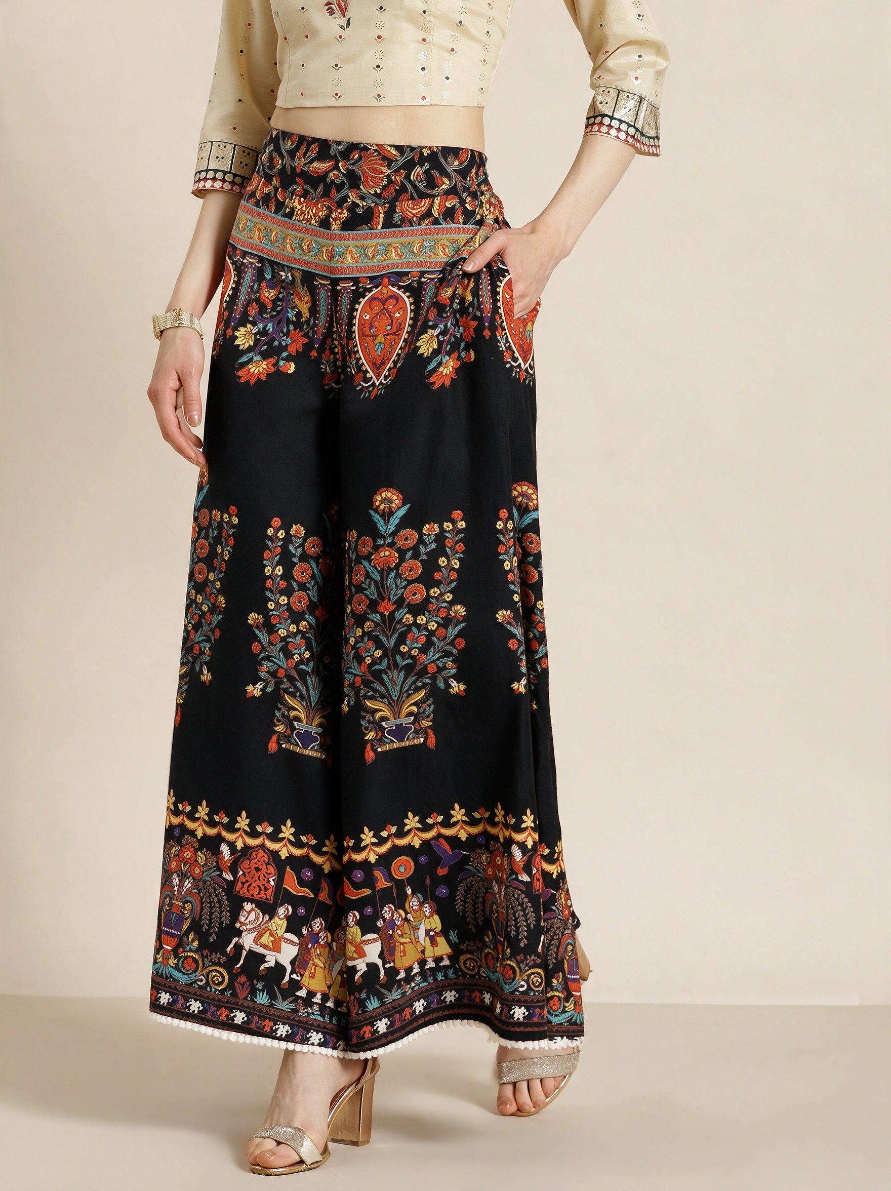Juniper Women`s Black Cotton Printed Flared Palazzo