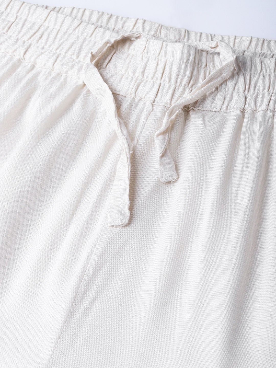 Juniper Off-White Solid Rayon Straight Fit Palazzo With Lace Work