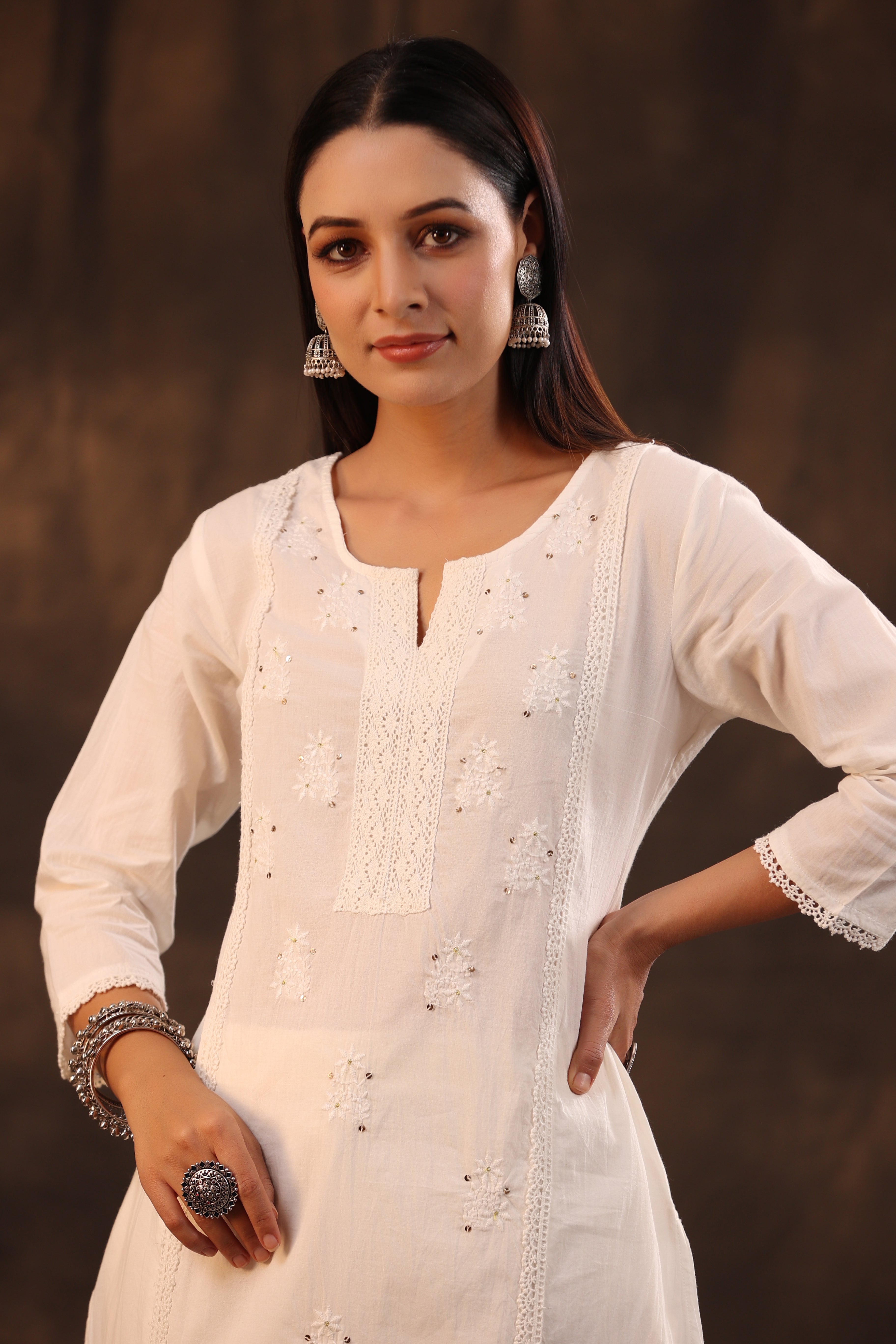 Juniper White Ethnic Motif Printed Cotton Voile Straight Women Kurta With Thread Work Embroidery