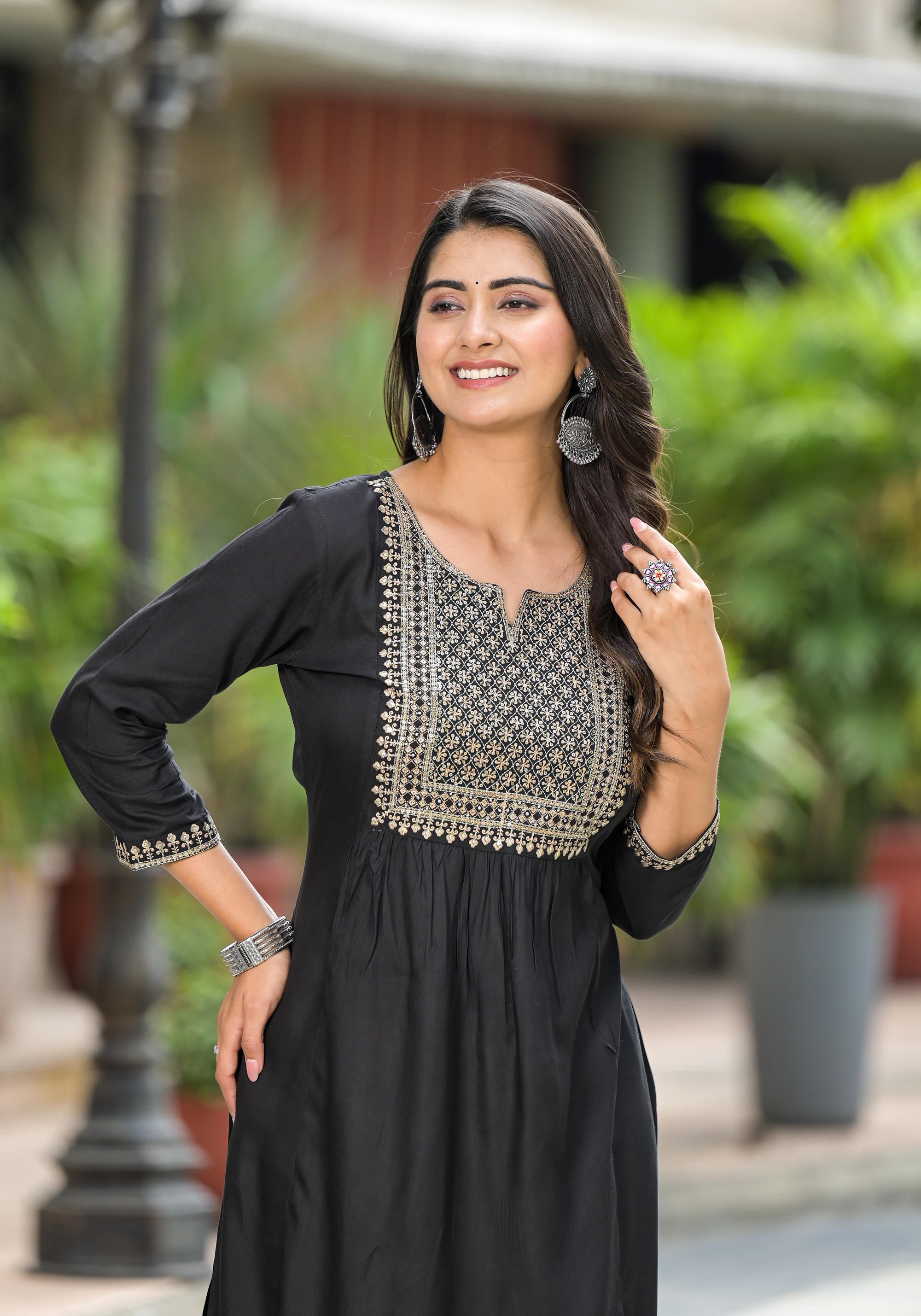 Black Solid Rayon Kurta With Zari & Sequins