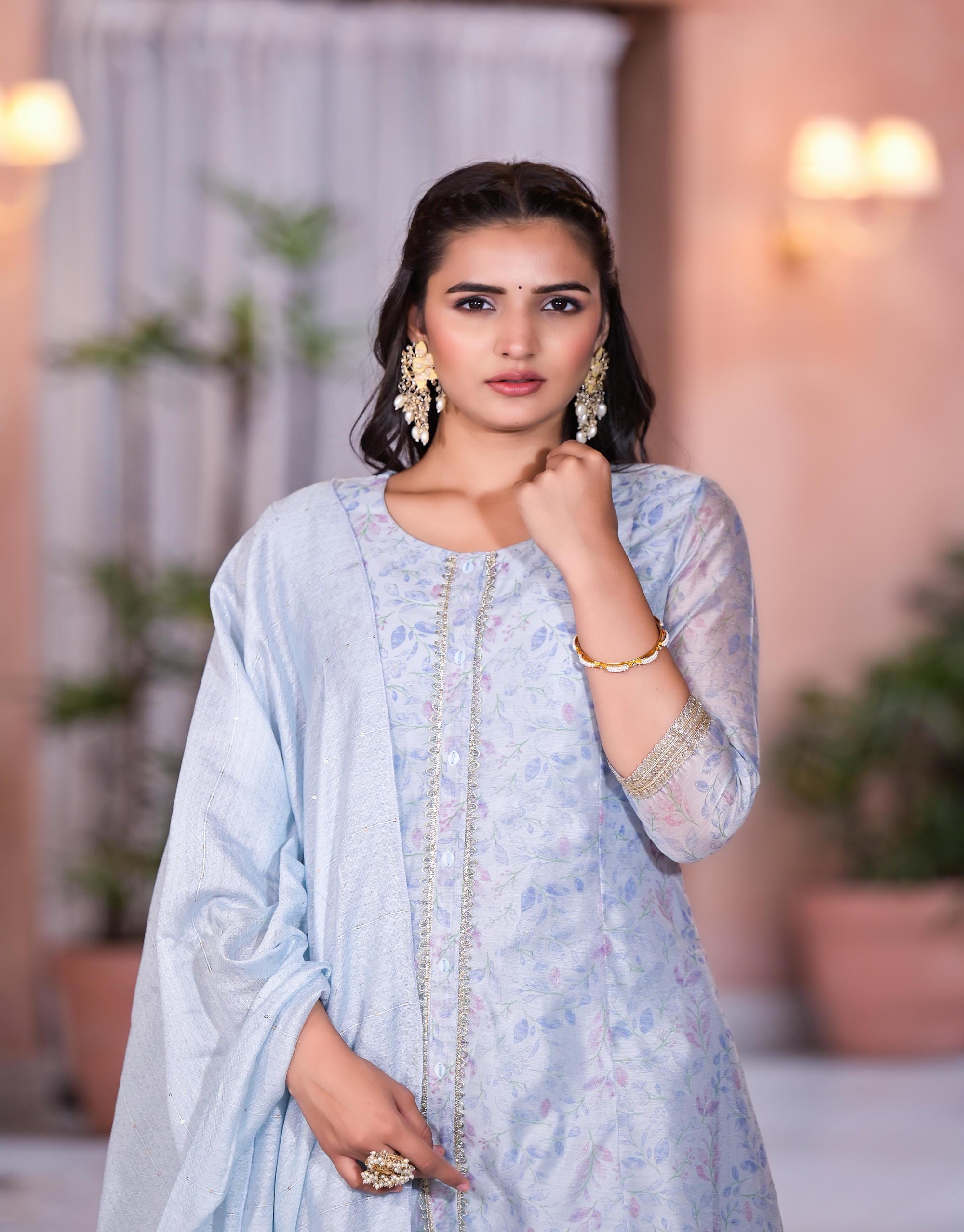 Grey Floral Printed Chanderi Kurta Set With Lace & Buttons