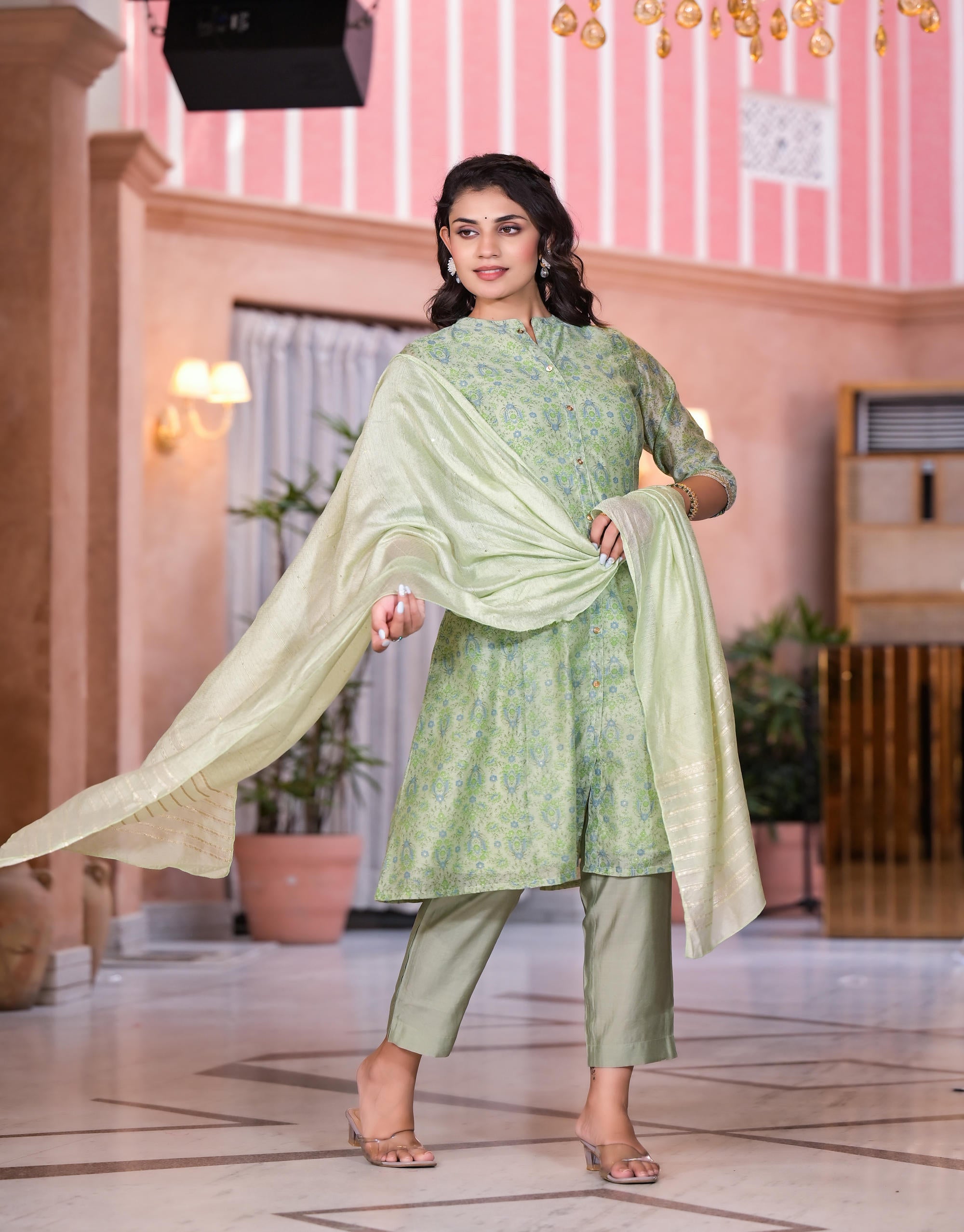 Green Floral Printed Chanderi Kurta Set With Buttons & Sequins