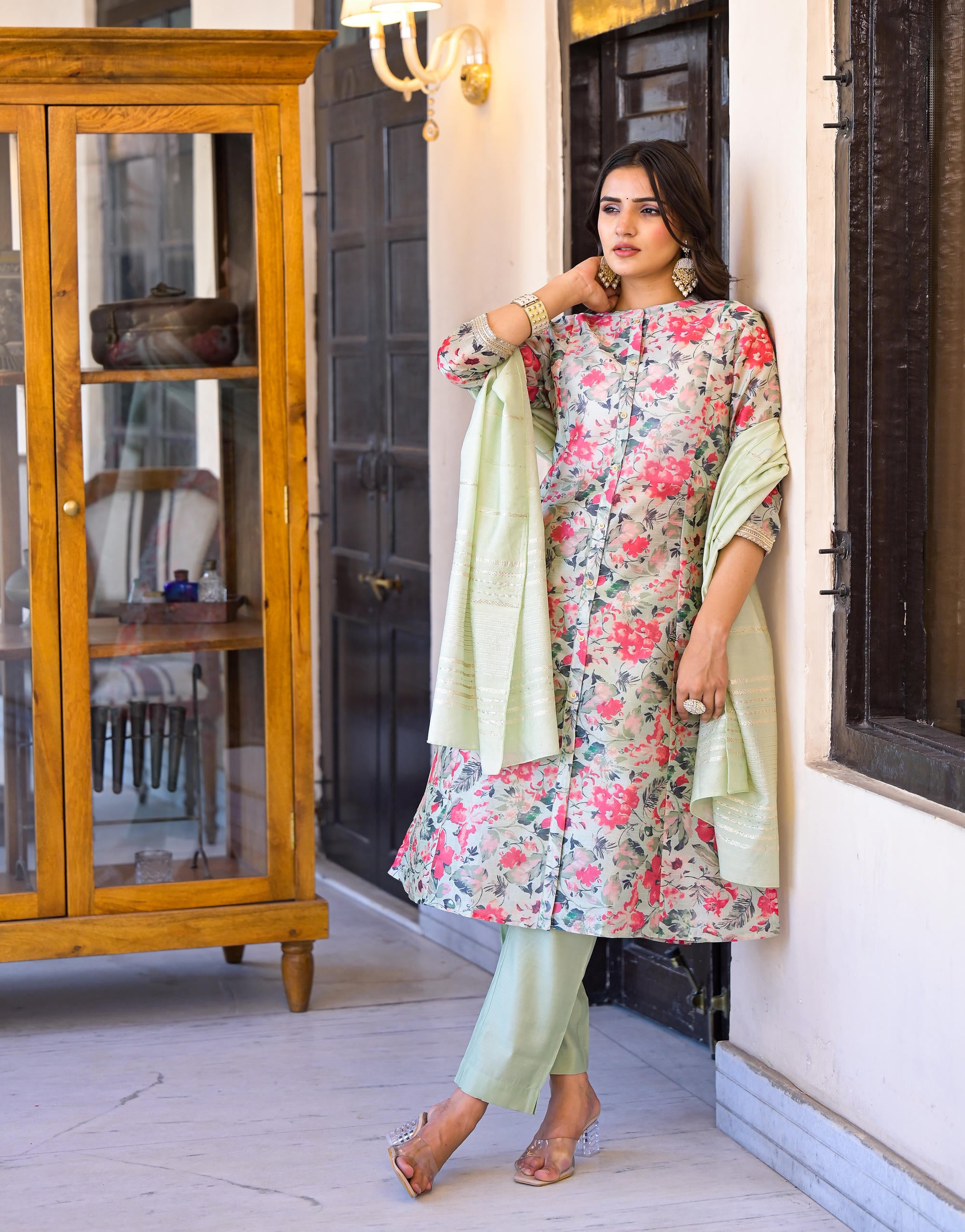 Off White Floral Printed Silk Kurta Set With Sequins & Buttons