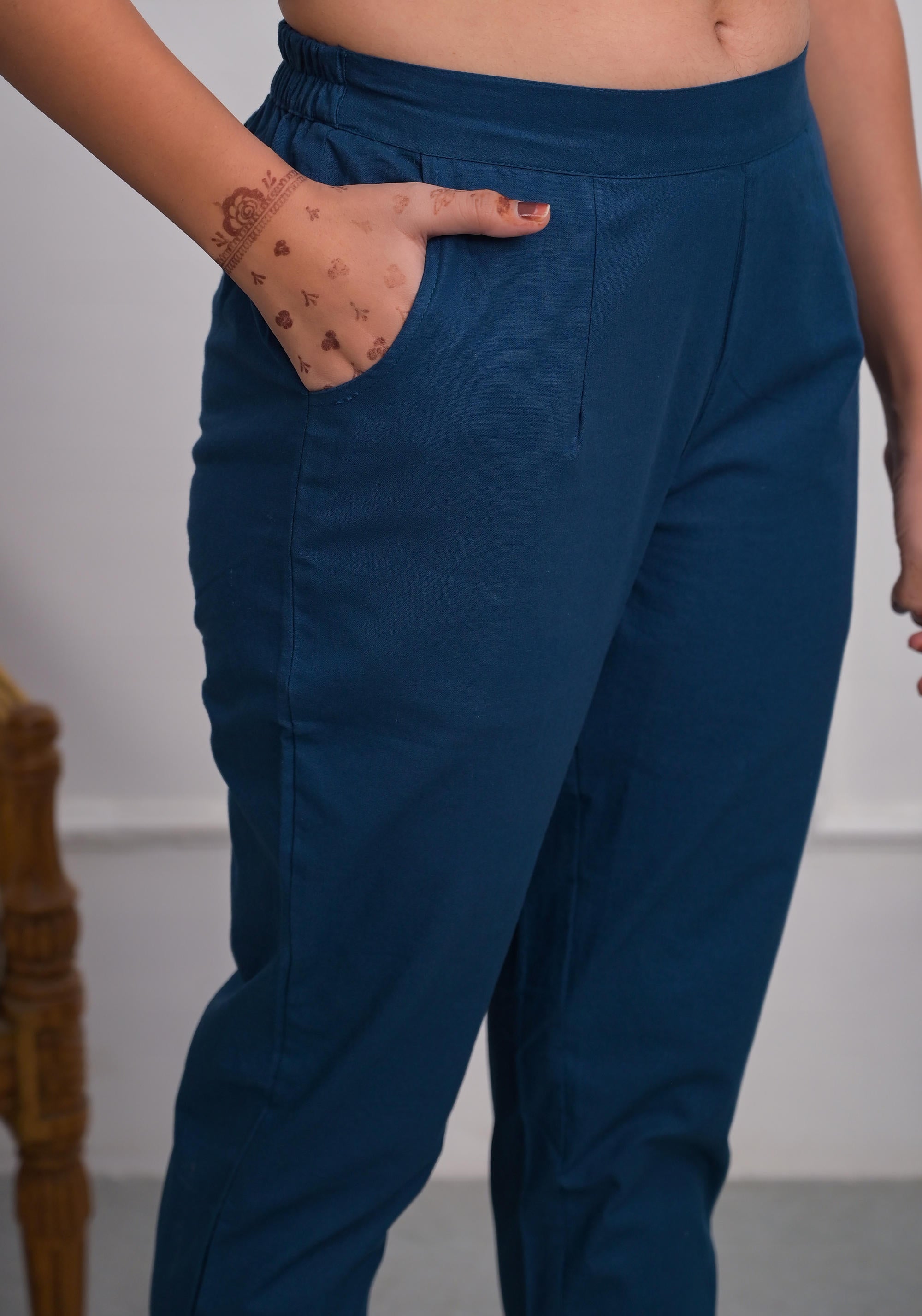 Blue Solid Cotton Pants With Partially Elasticated Waistband And Two Side Pockets