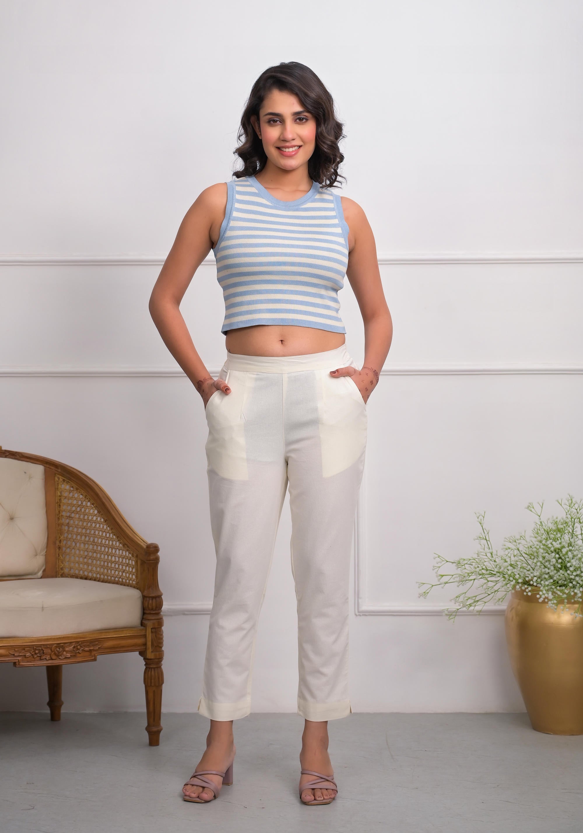 White Solid Cotton Pants With Partially Elasticated Waistband And Two Side Pockets