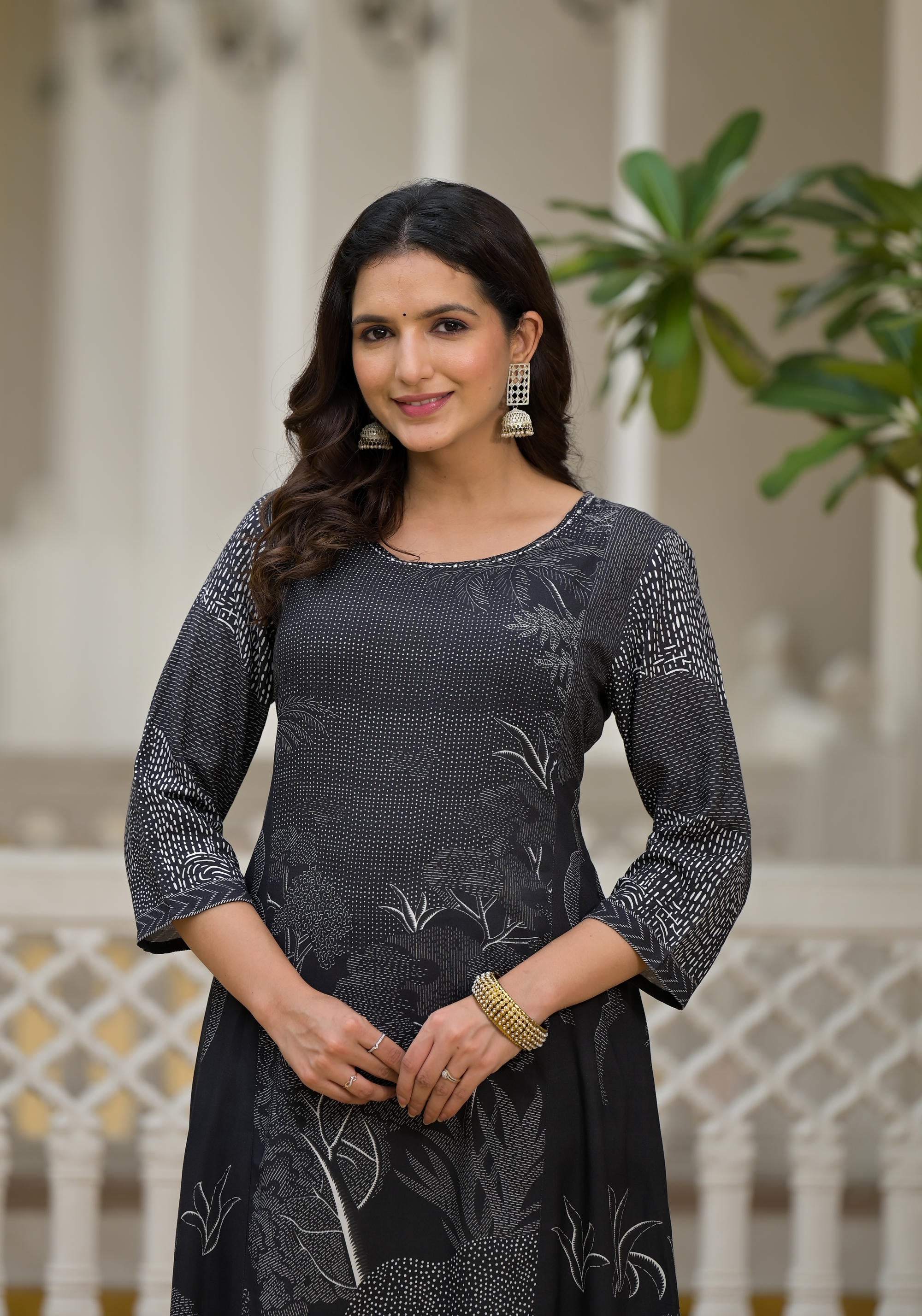 Black Abstract Printed Kurta With Sequins