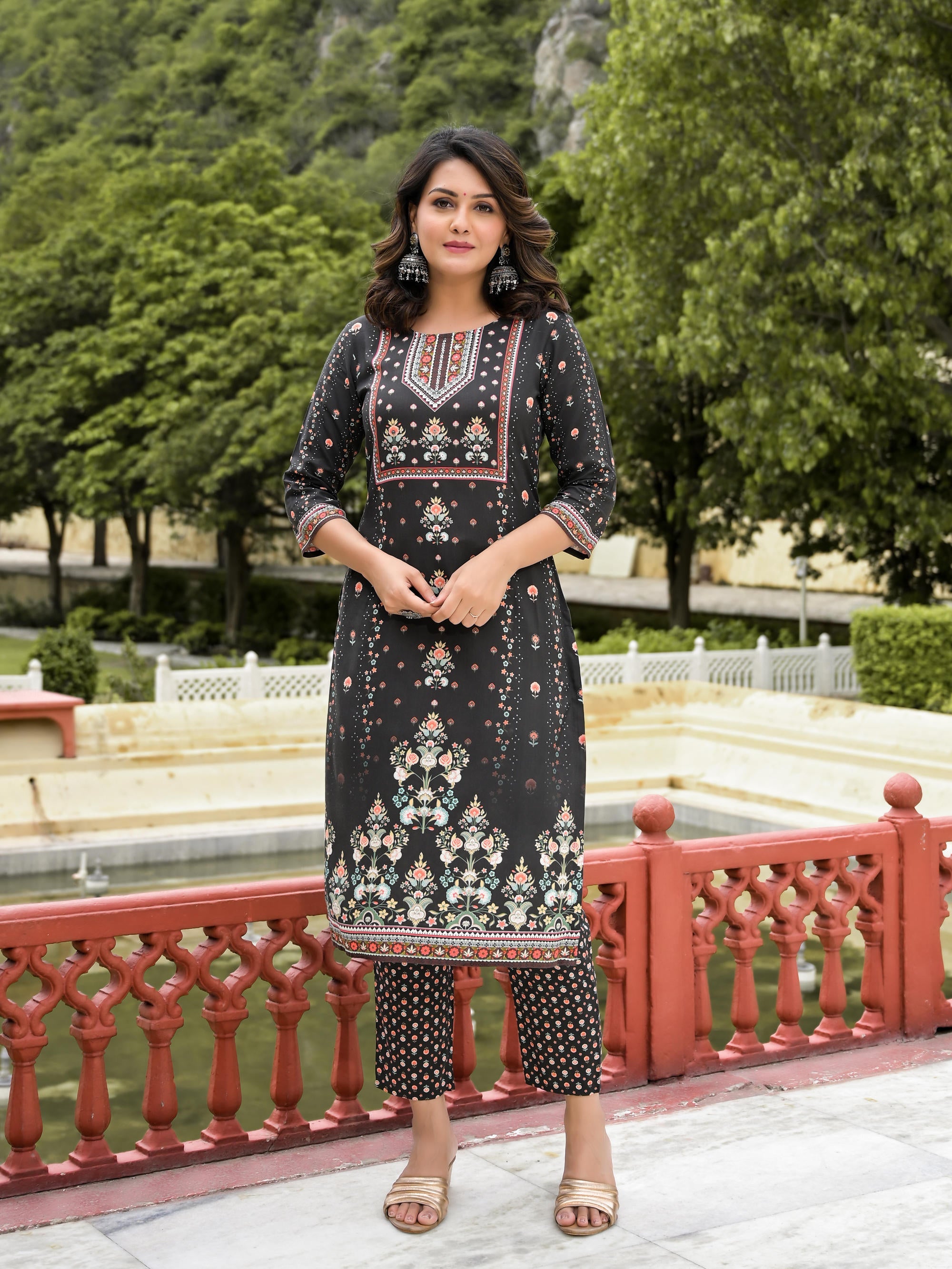 Black Ethnic Motif Printed Liva Rayon Kurta Pant And Dupatta Set With Sequins
