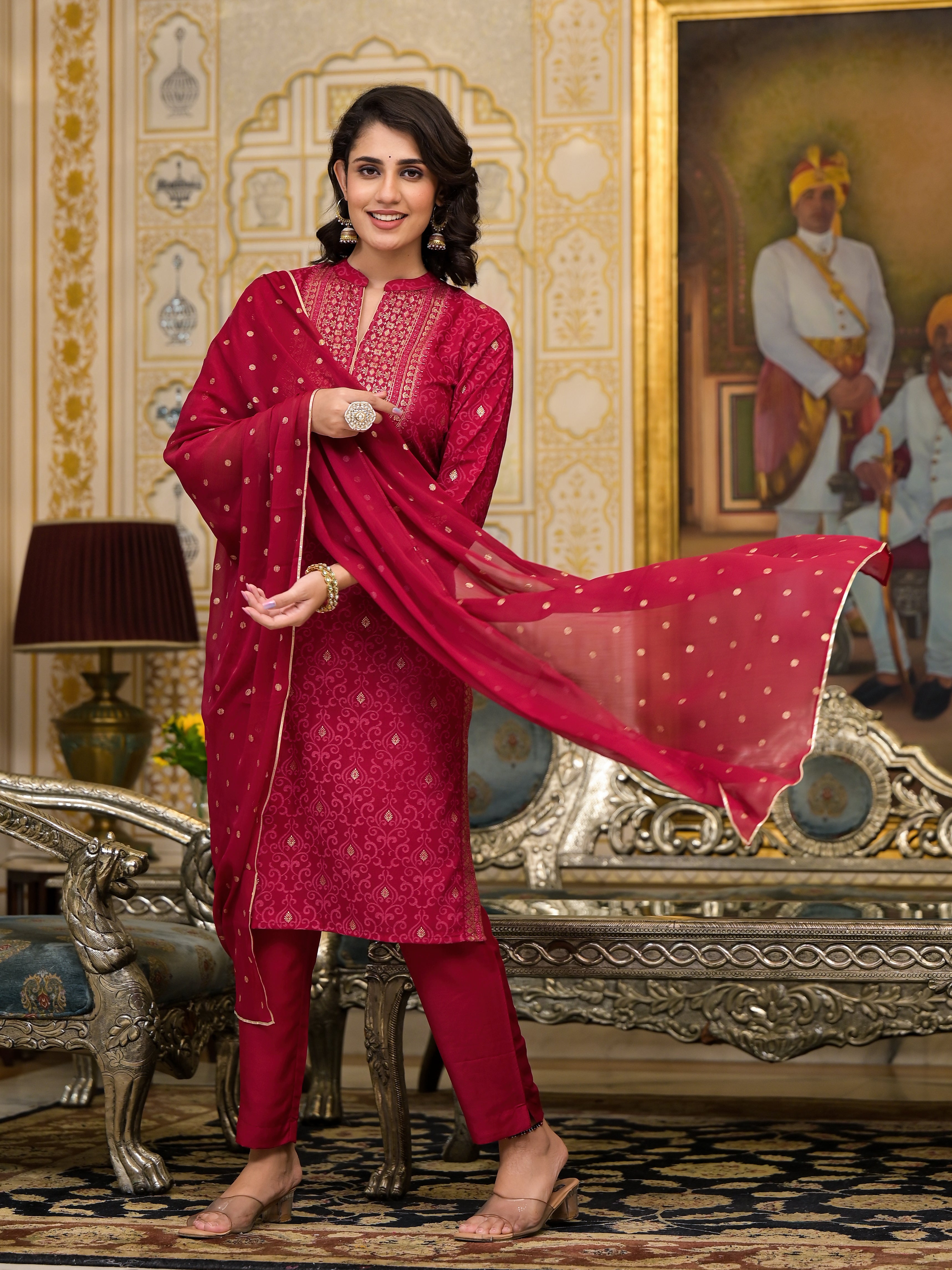 Women Red  Printed Straight Kurta Pants & Dupatta Set