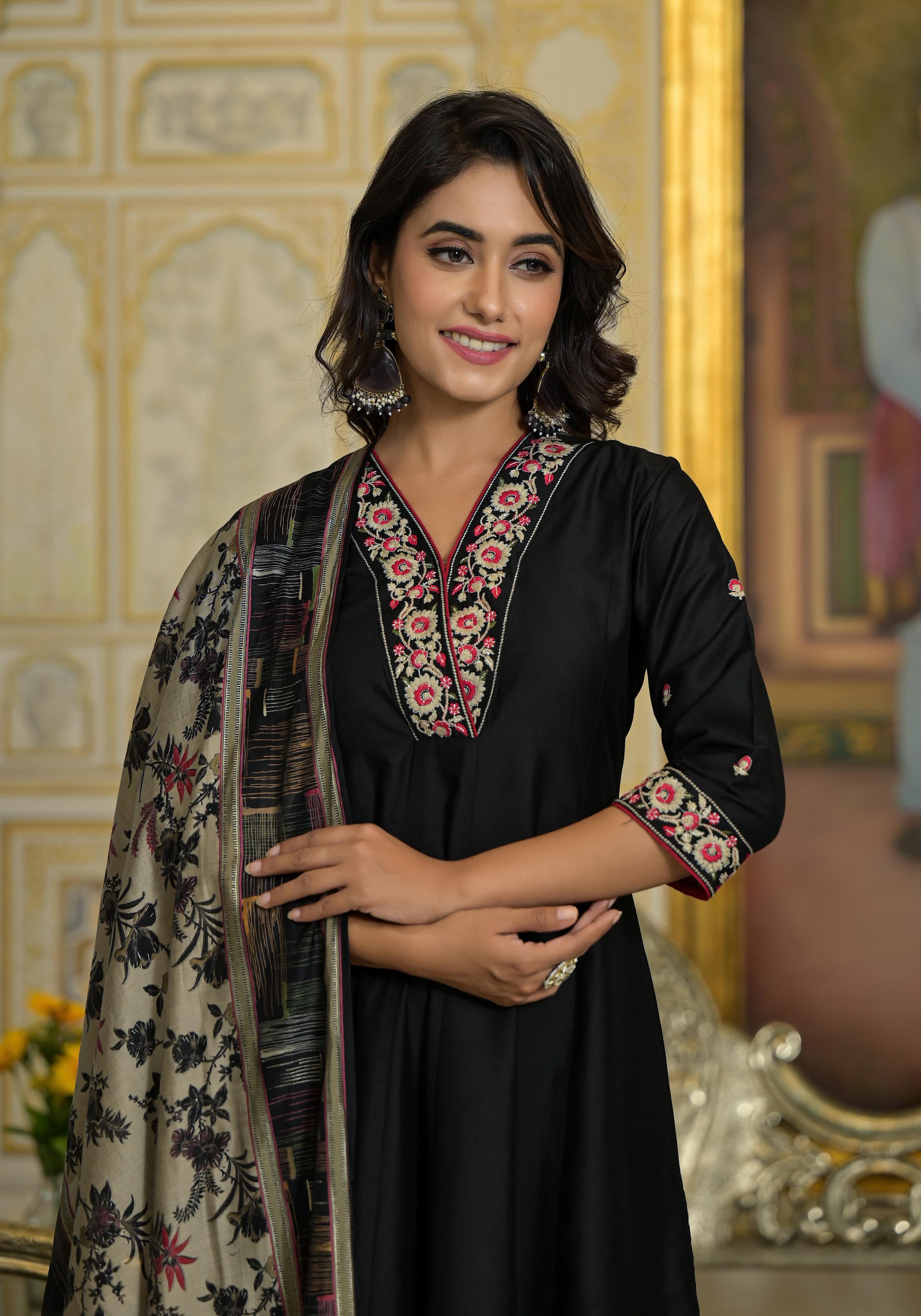 Black Thread Embroidered Viscose Kurta Pant And Dupatta Set With Abstract Printed Pants