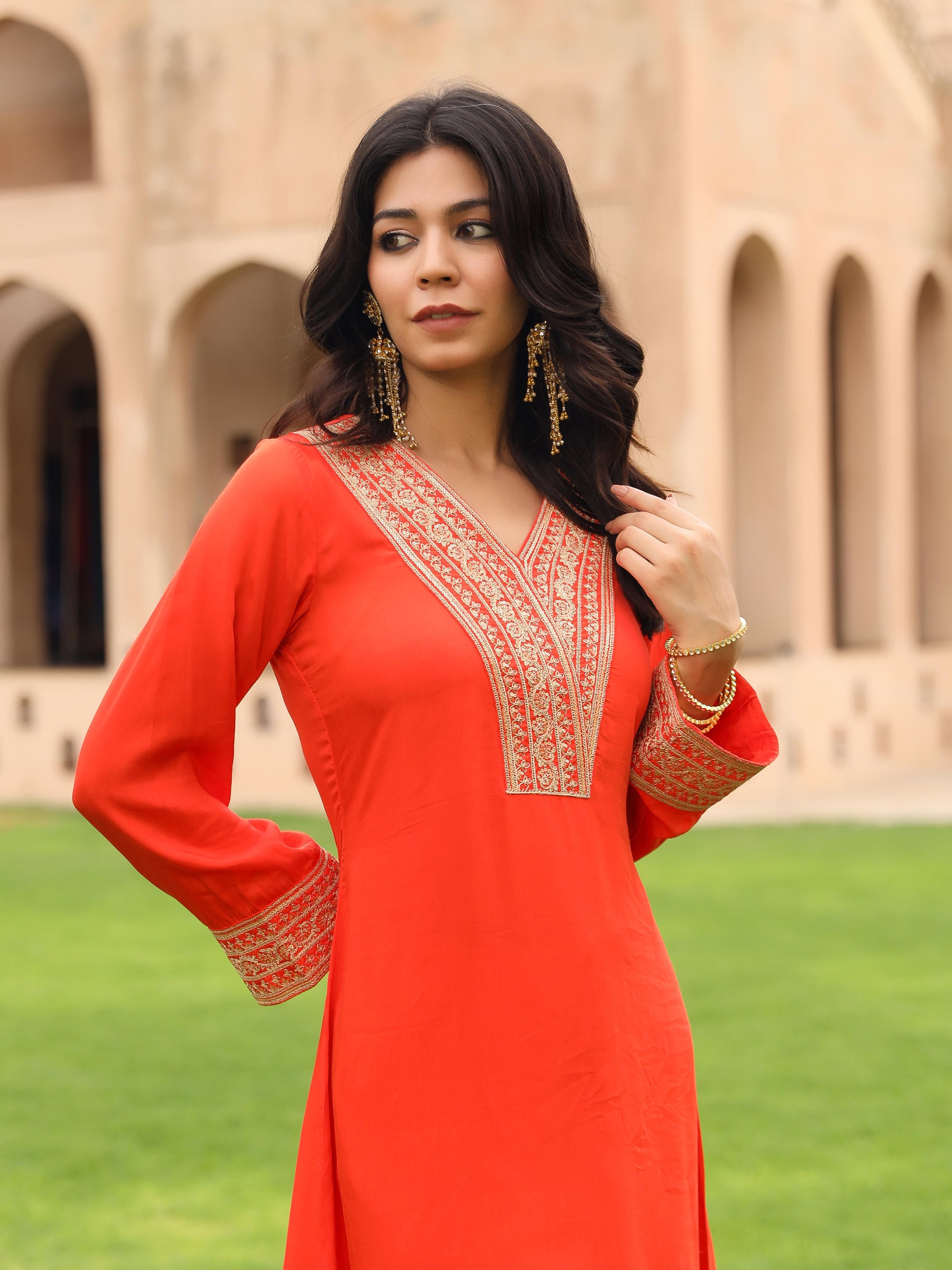 Coral Zari Embroidered Viscose Kurta & Pant Set With Sequins