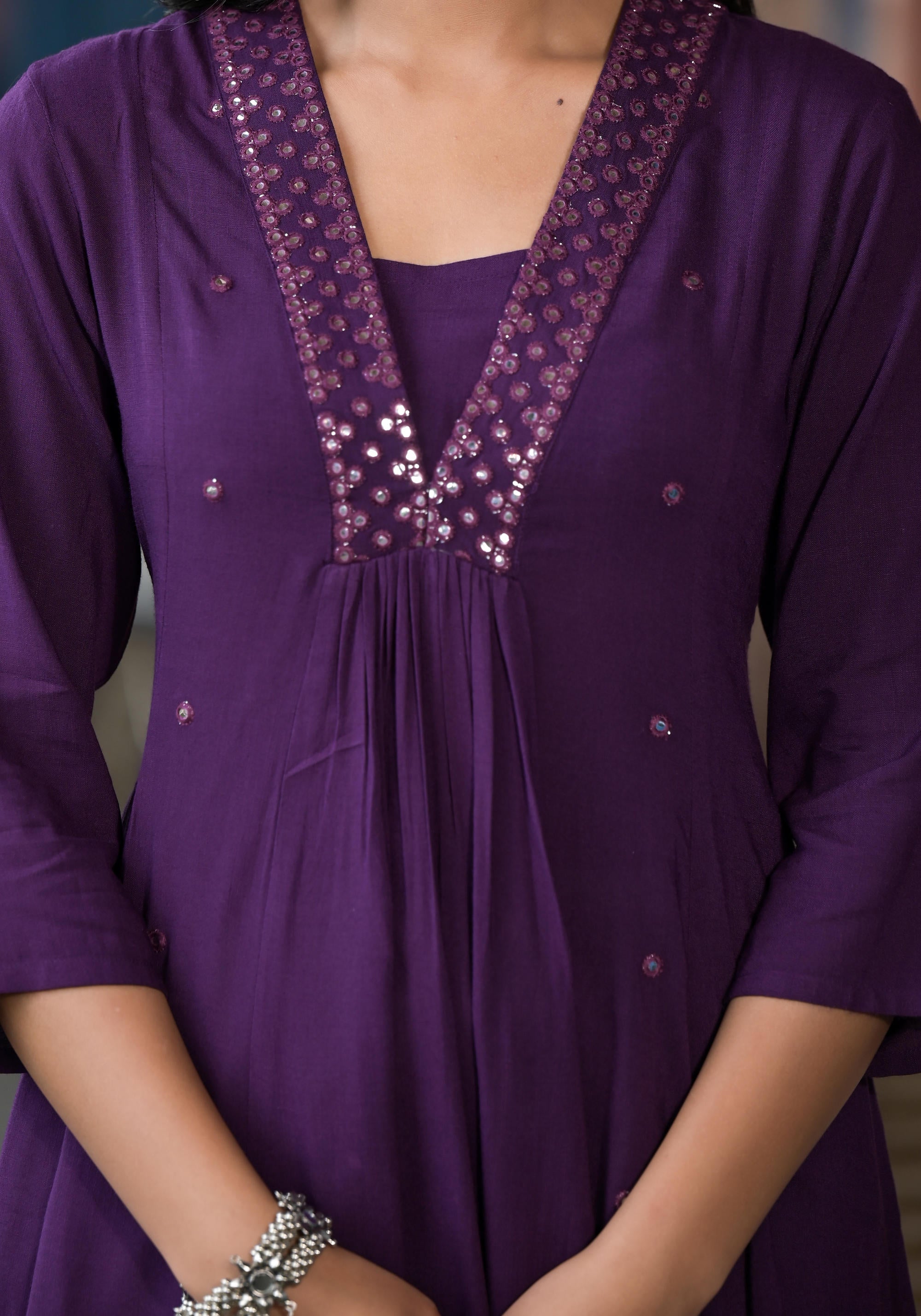 Plum Solid Liva Rayon Kurta With Mirror Work