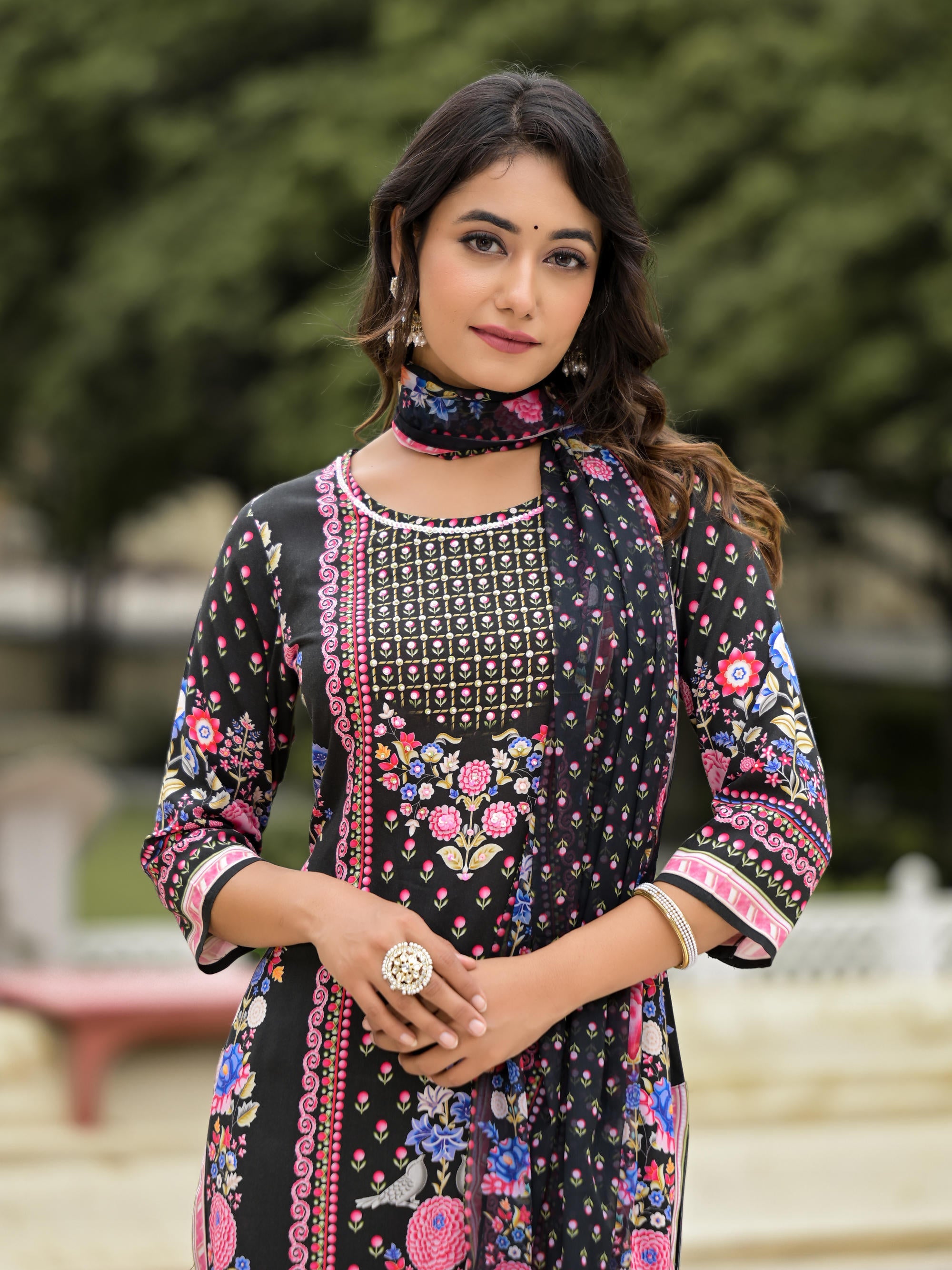 Black Floral Printed Liva Rayon Kurta Pant And Dupatta Set With Tassels & Sequins