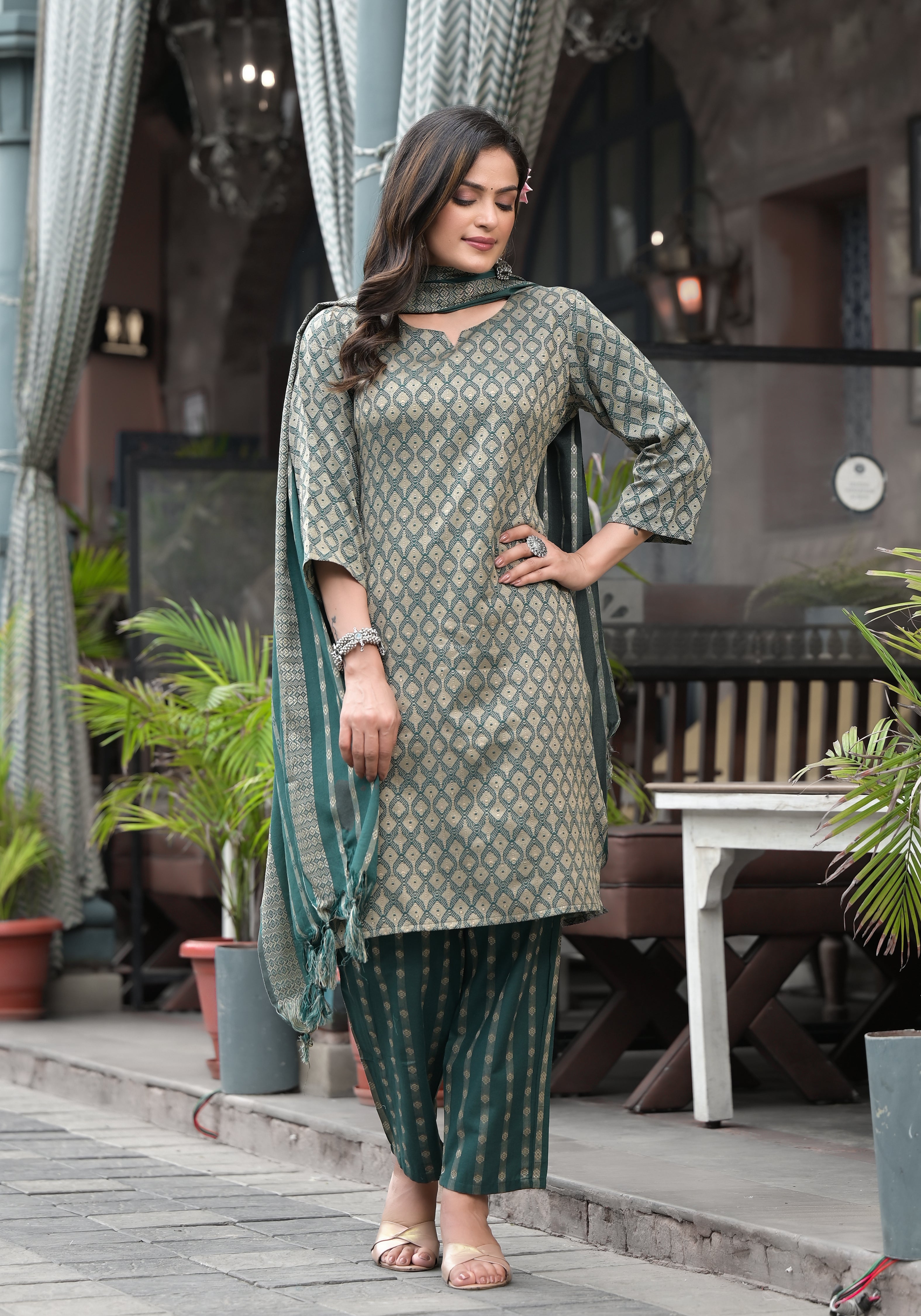 Juniper Green Geometric Printed Cotton Kurta Pant Set With Tassels On Dupatta