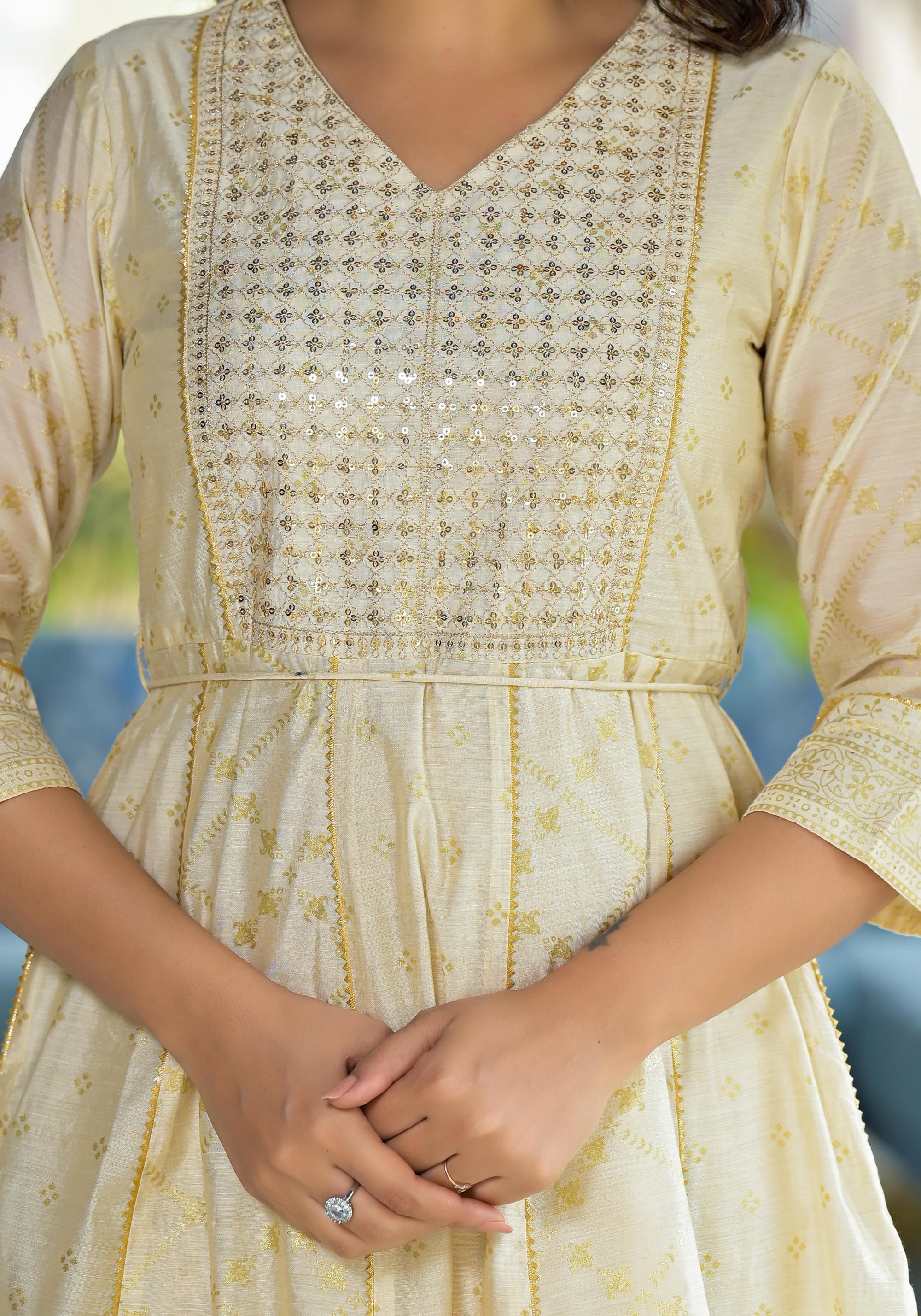 Ivory  Ethnic Motif Printed Chanderi Kurta With Zari & Gota Patti Work