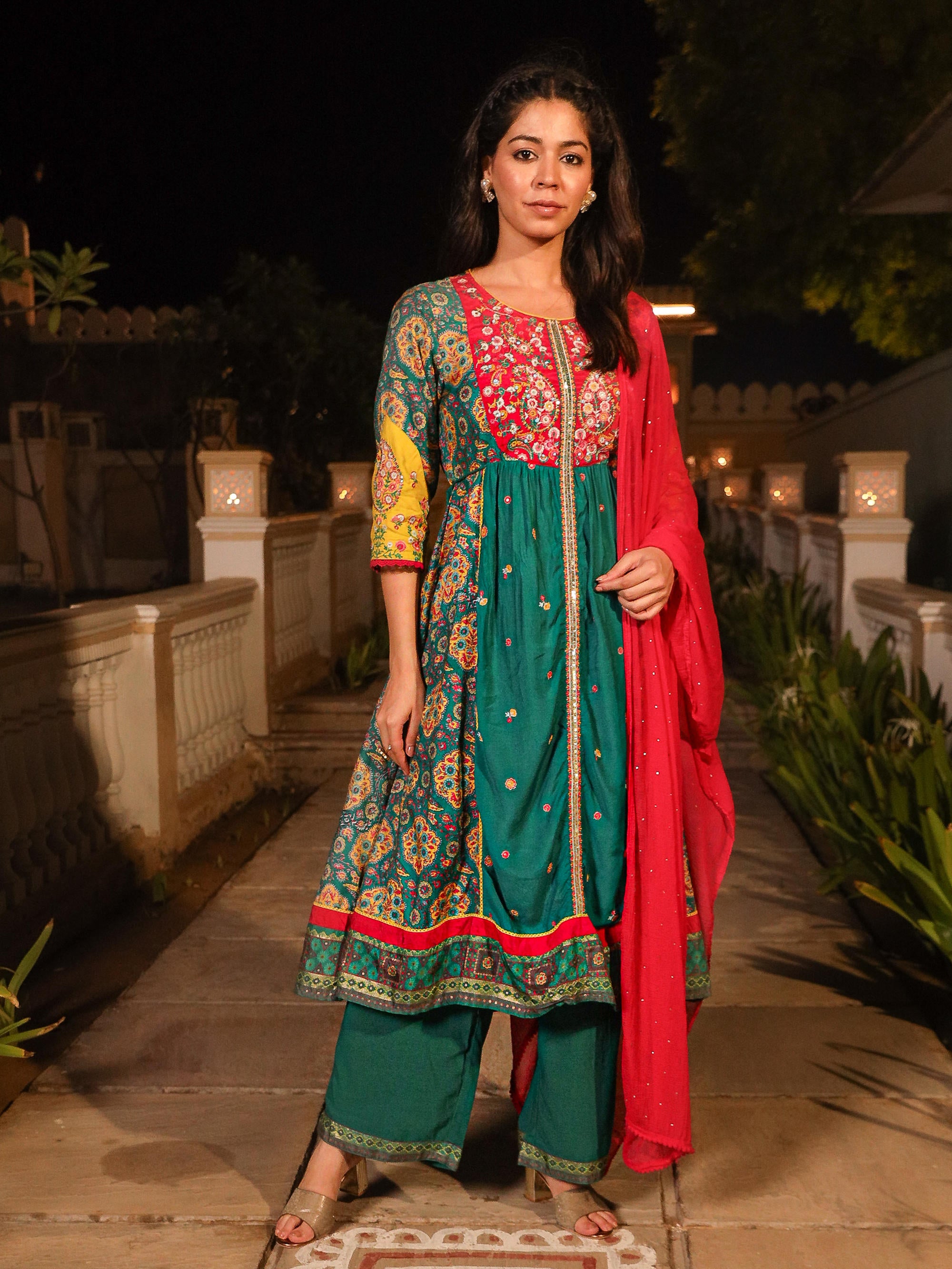 The Mastani Teal Ethnic Motif Printed Viscose Kurta Pant And Dupatta With Sequins & Thread Work