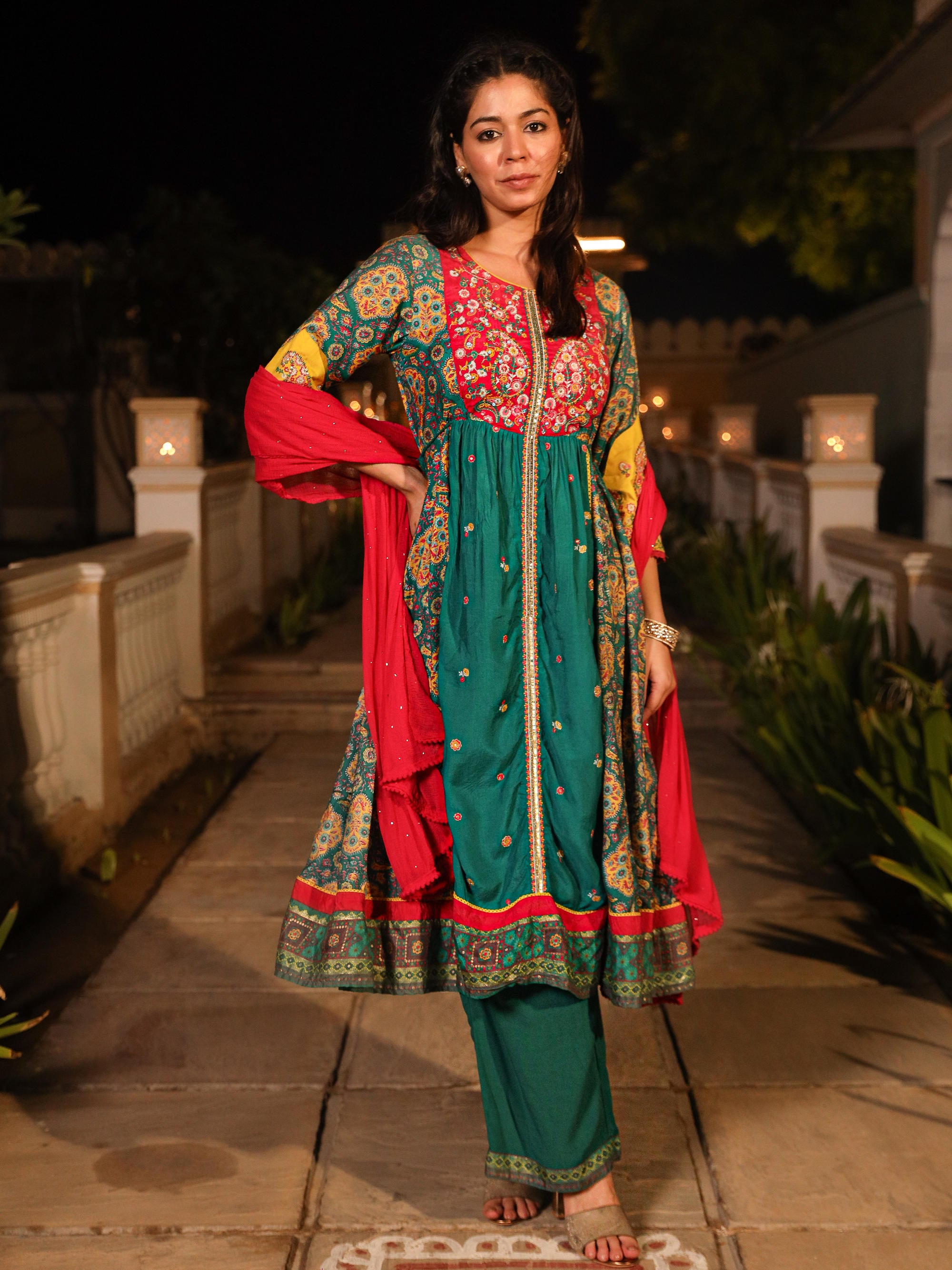 The Mastani Teal Ethnic Motif Printed Viscose Kurta Pant And Dupatta With Sequins & Thread Work