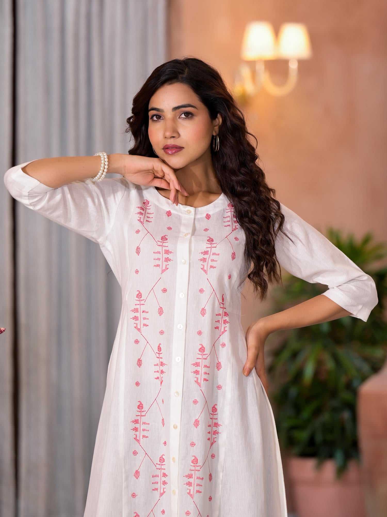 White Thread Embroidered Cotton Kurta With Button Closure