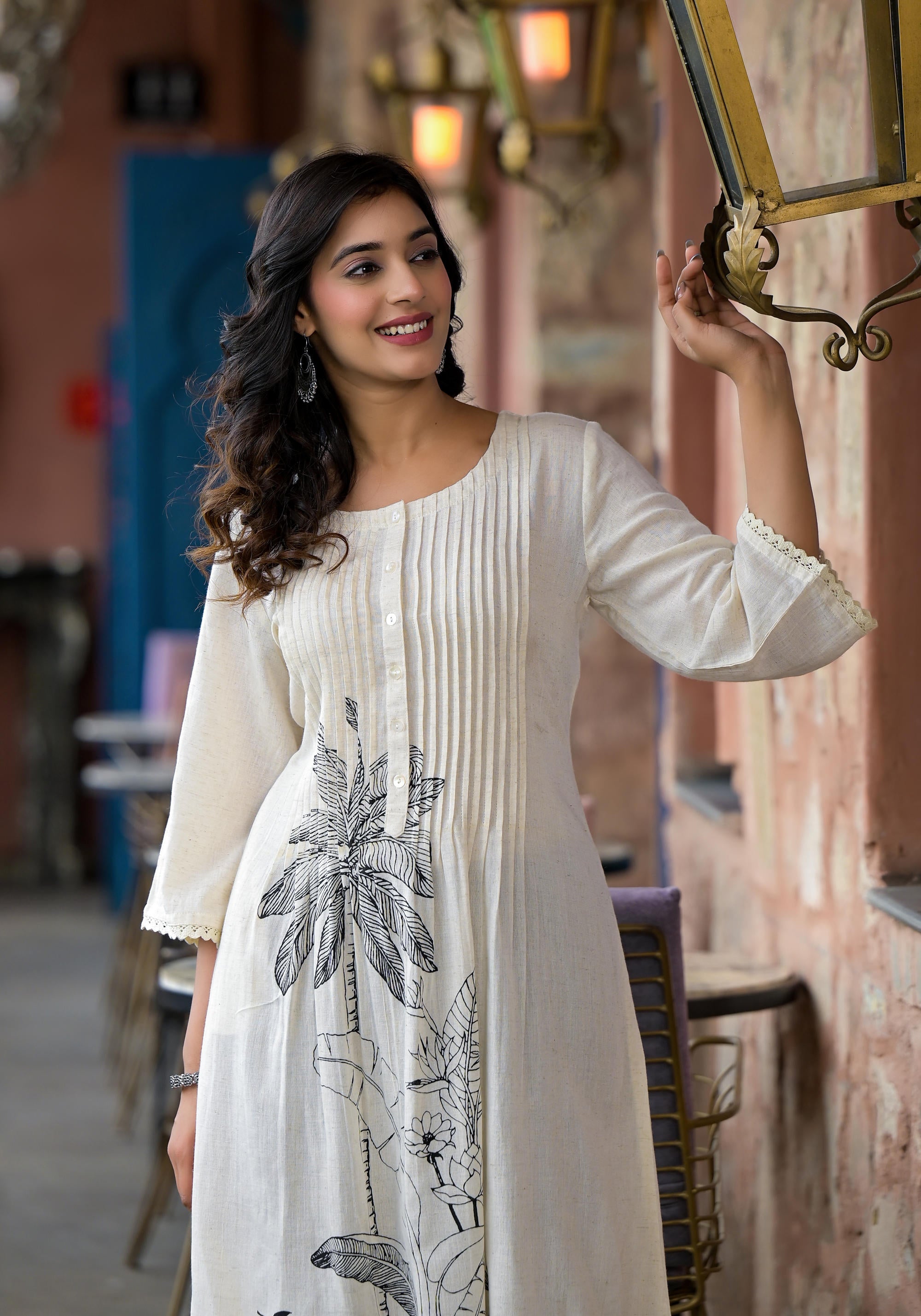 Natural Floral Printed Kurta With Buttons & Lace