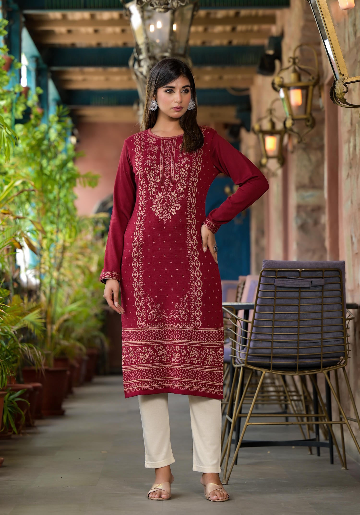 Maroon Ethnic Motif Printed Polycotton Winter Wear Kurta