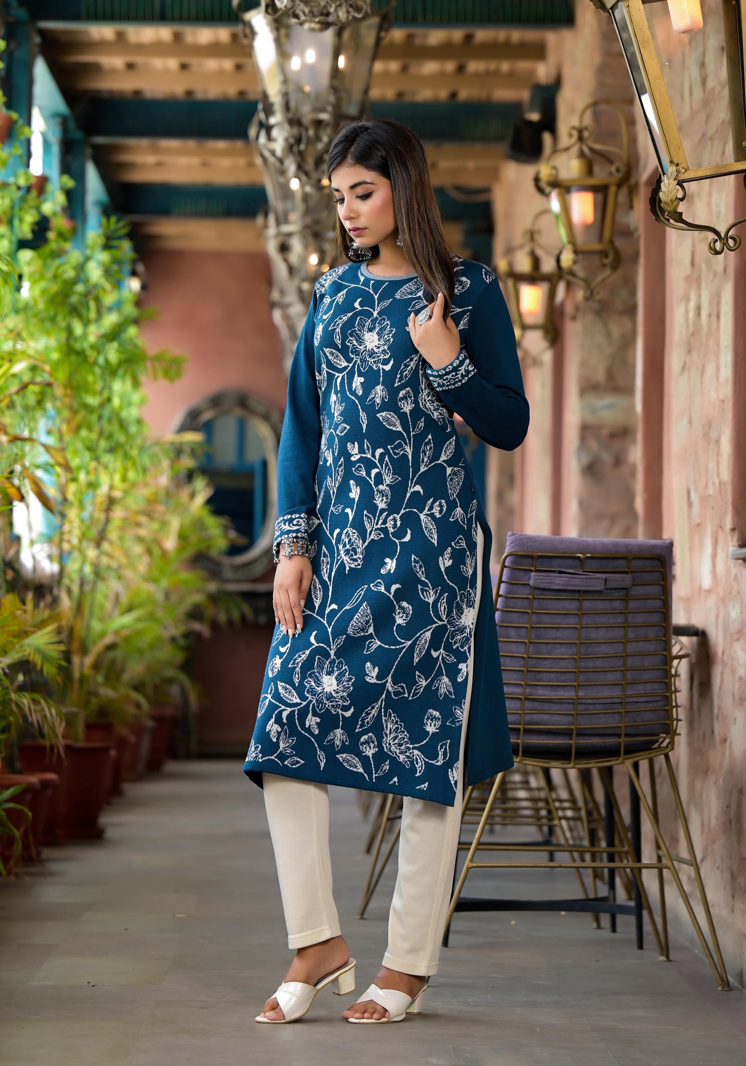 Blue Floral Printed Polycotton Winter Wear Kurta