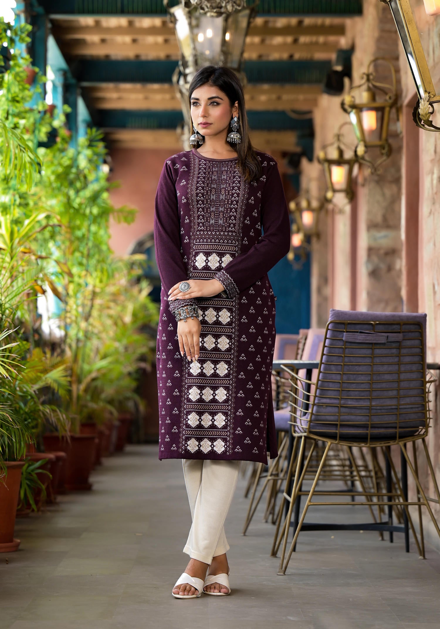 Mauve Ethnic Motif Printed Polycotton Winter Wear Kurta