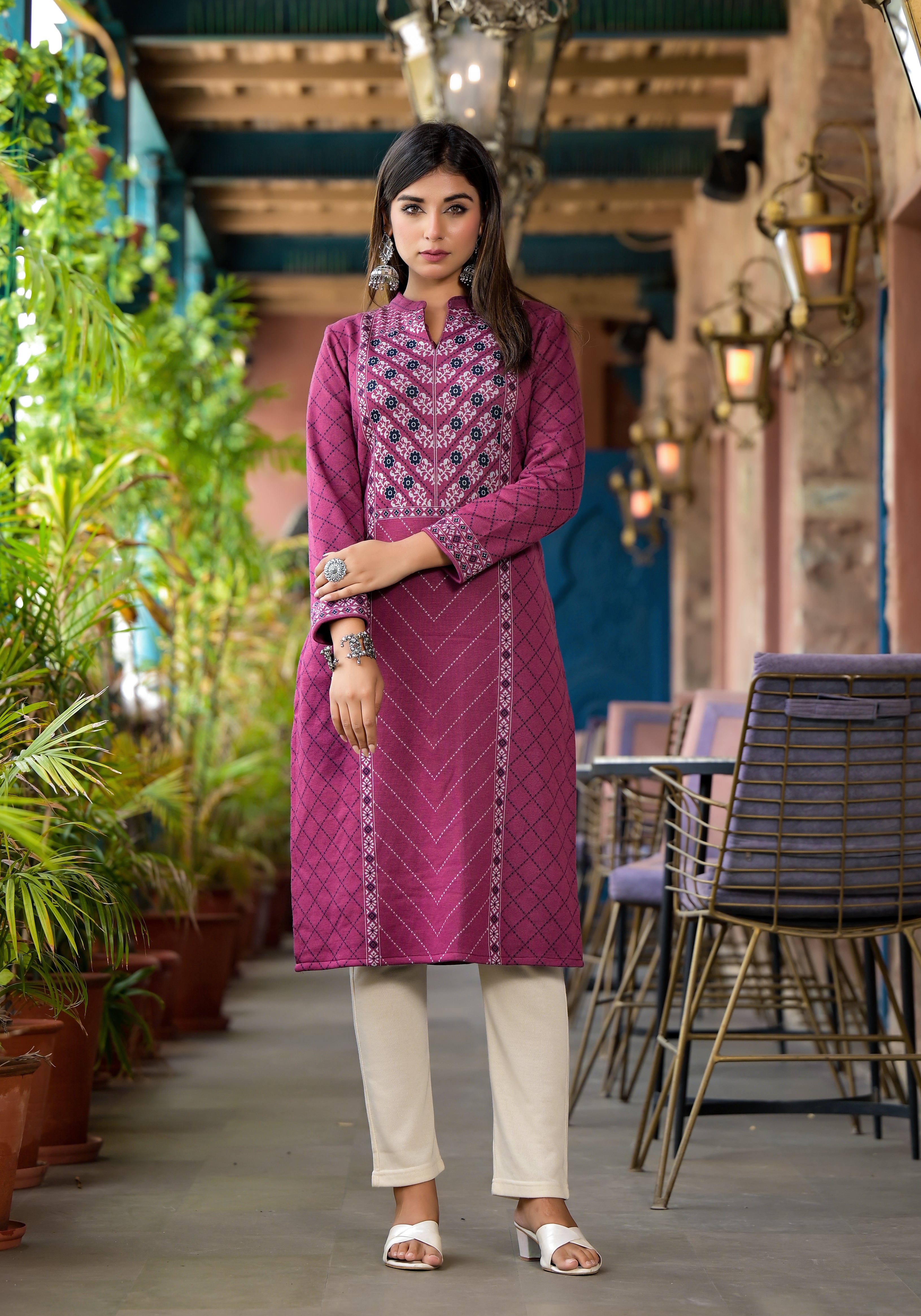 Onion Pink Floral Printed Cotton Kurta