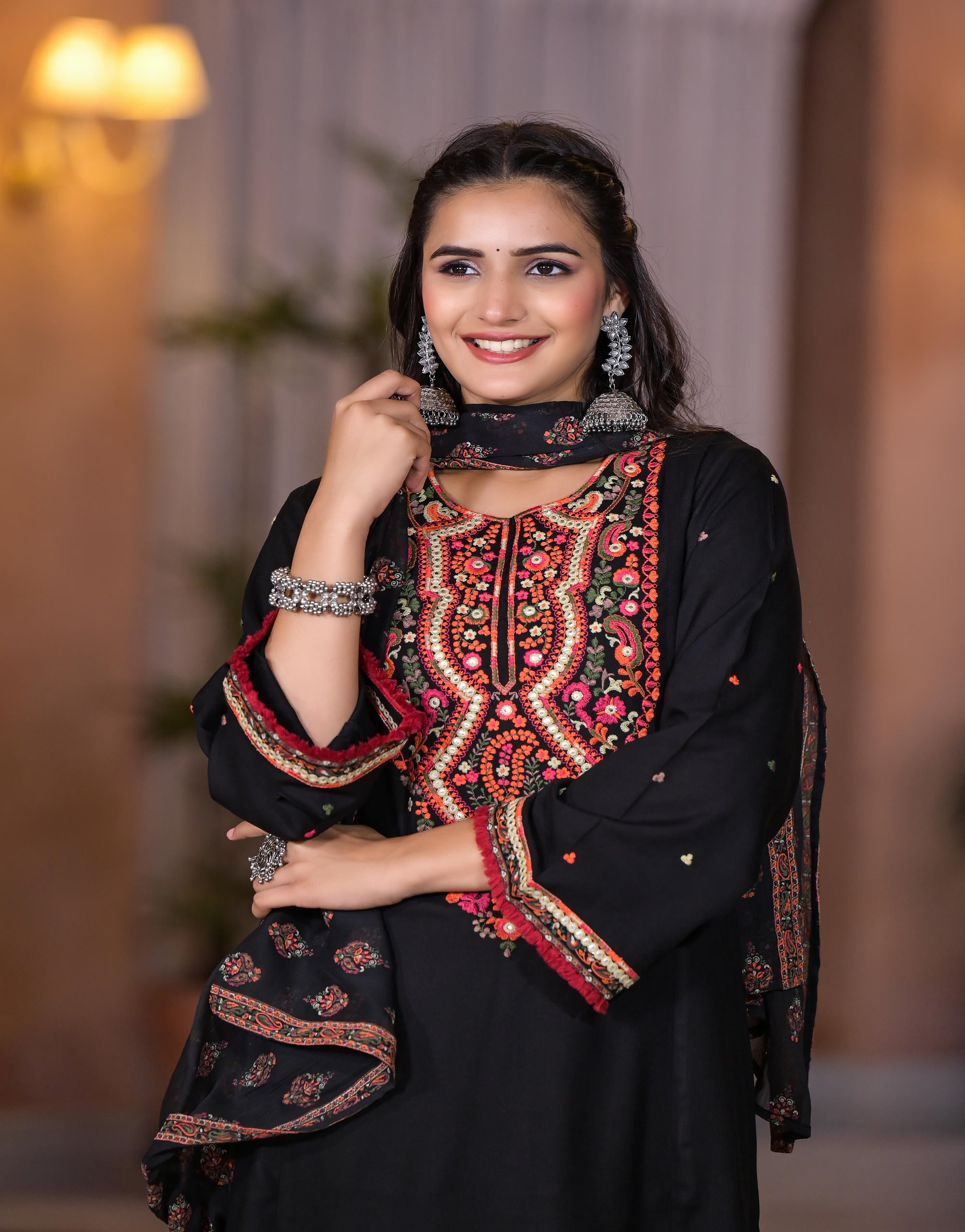 Black Thread Embroidered Rayon Kurta Set With Mirror Work