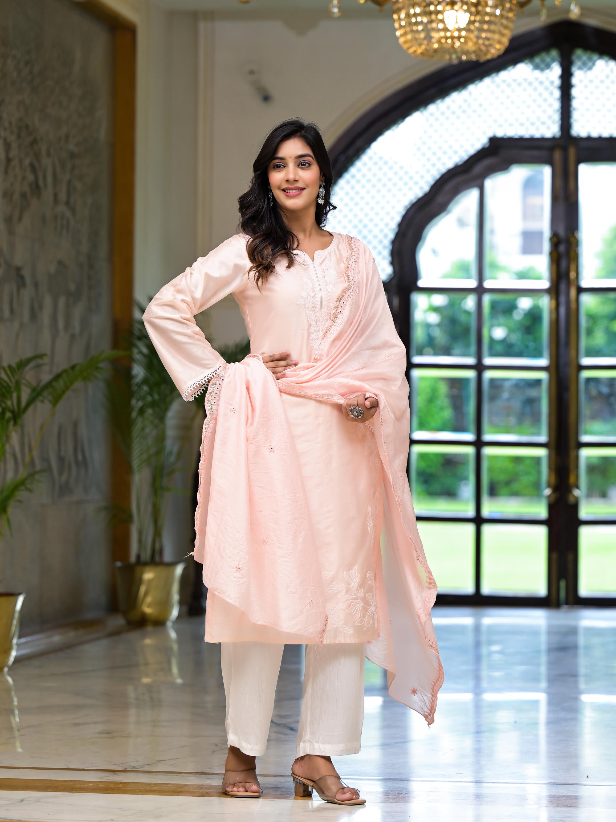 Pink Thread Embroidered Viscose Kurta Set With Thread & Mirror Work