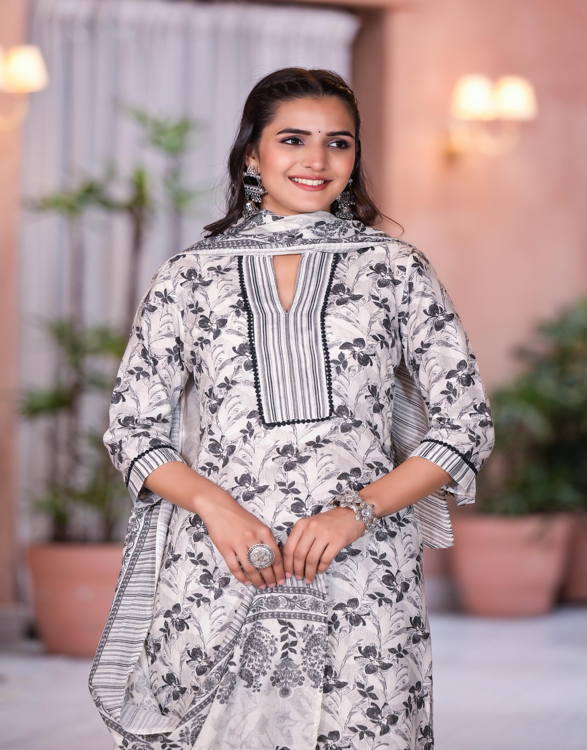 Grey Floral Printed Cotton Kurta Set With Lace