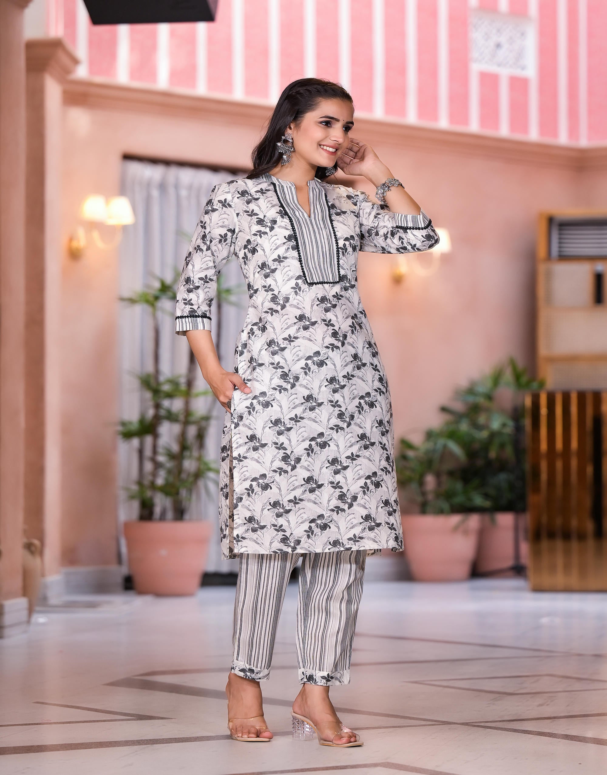 Grey Floral Printed Cotton Kurta Set With Lace