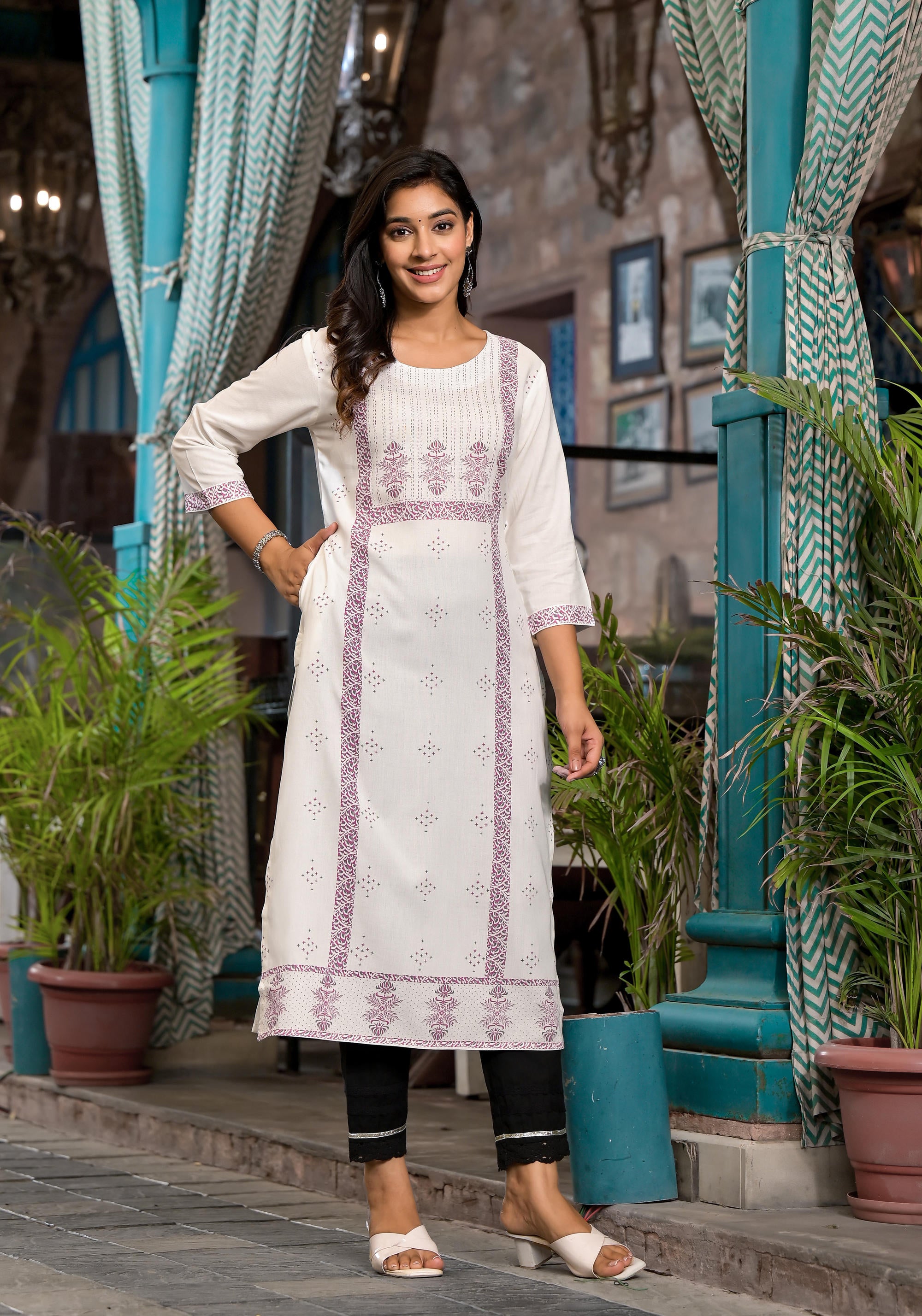 White Ethnic Motif Printed Liva Rayon Round Neck  Kurta With Straight Hemline For Women