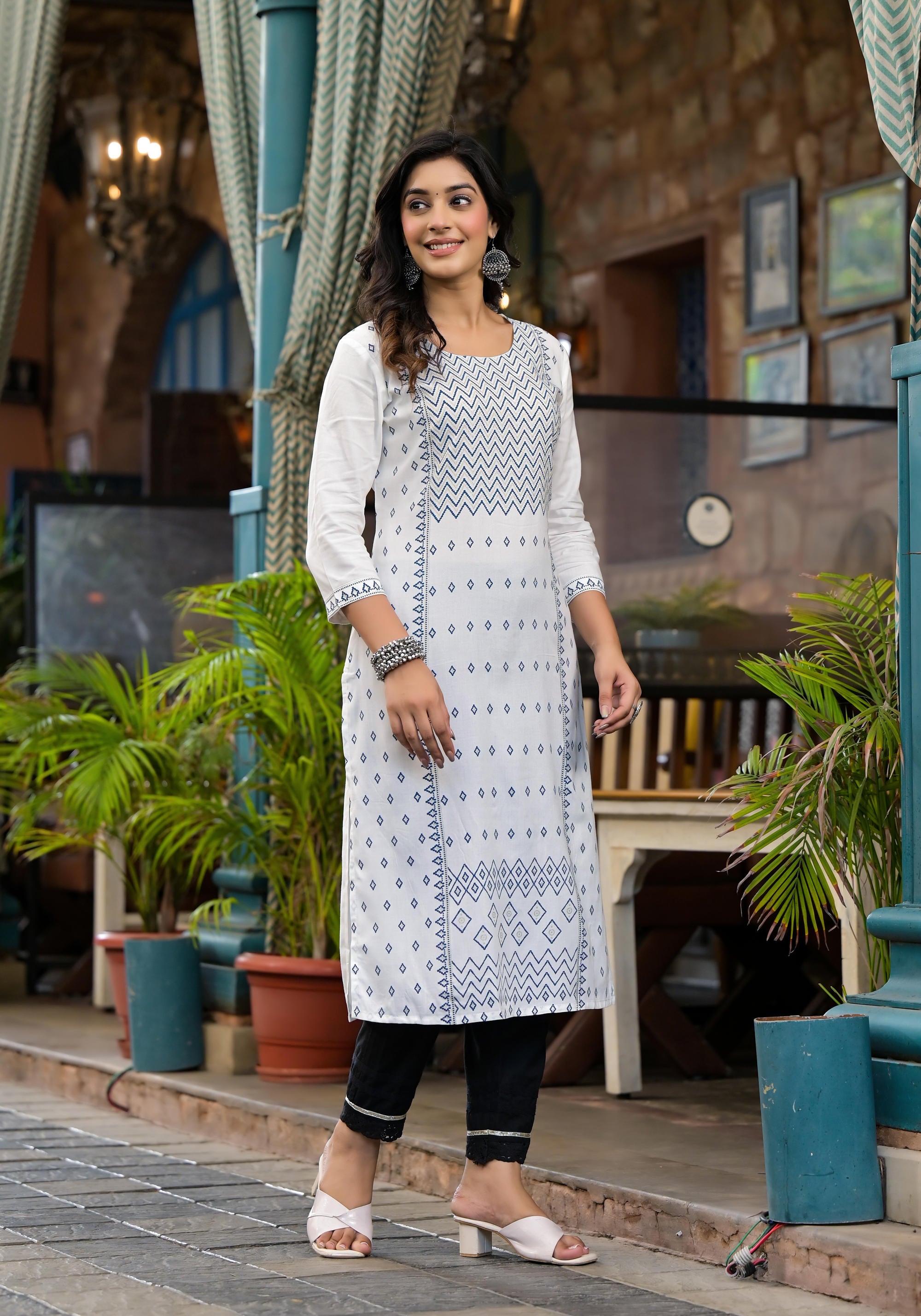 White Ethnic Motif Printed Liva Rayon Kurta With Straight Hemline