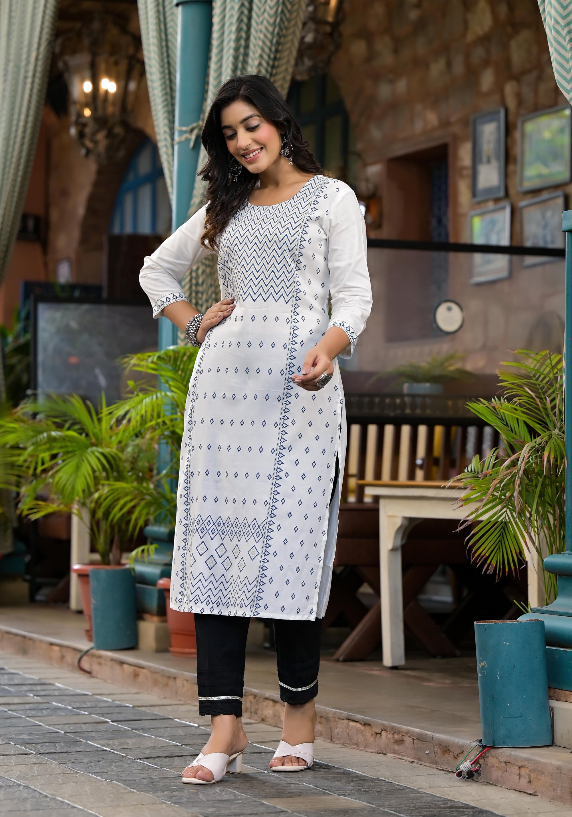 White Ethnic Motif Printed Liva Rayon Kurta With Straight Hemline