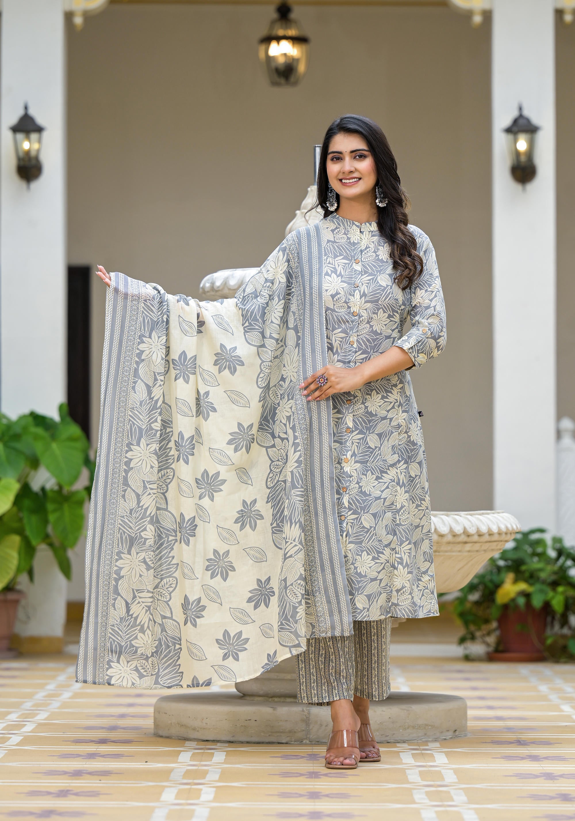 Grey Floral Printed Cotton Kurta Set With Buttons