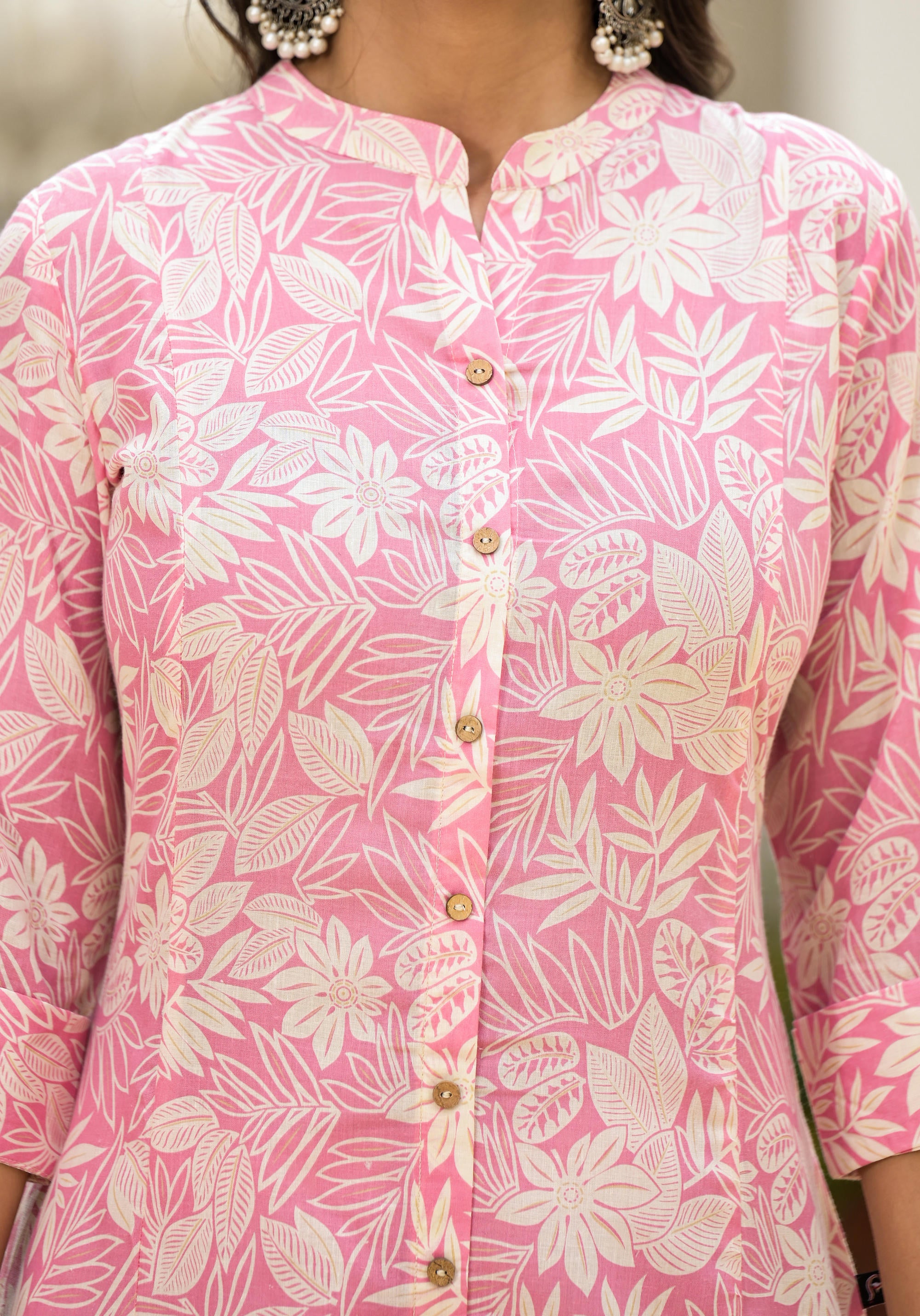 Pink Floral Printed Cotton Kurta Set With Buttons