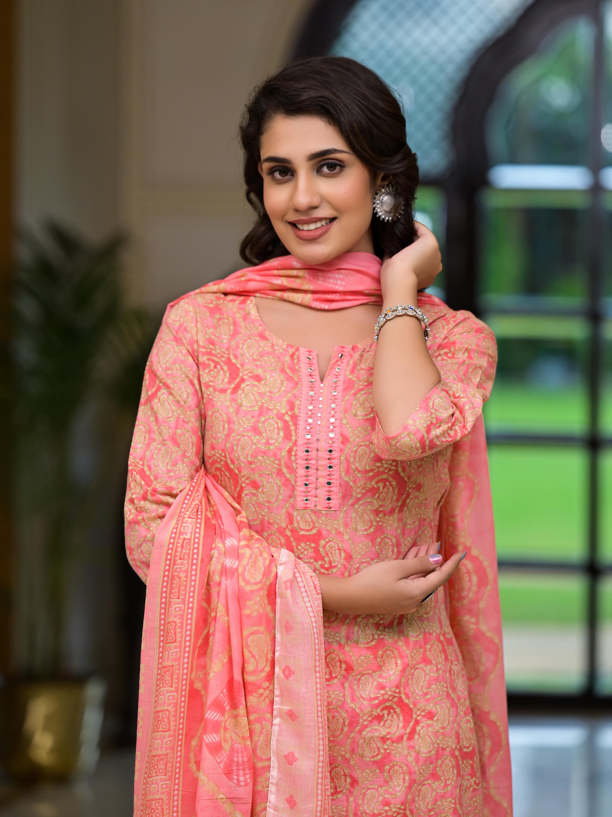 Pink Ethnic Motif Printed Cotton Kurta Set With Mirror Work & Sequins