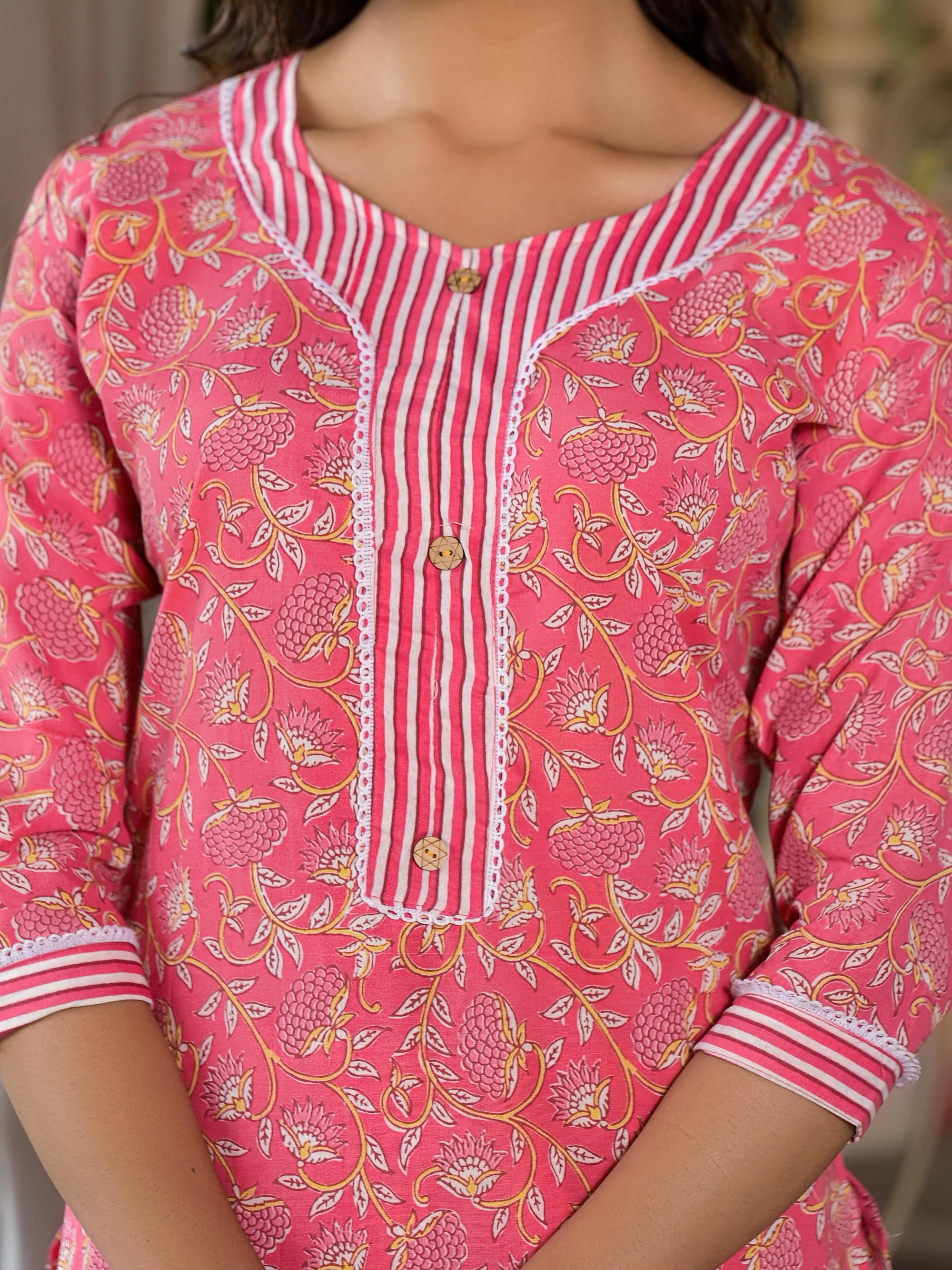 Peach Floral Printed Cotton Kurta & Pant Set With Lace & Buttons