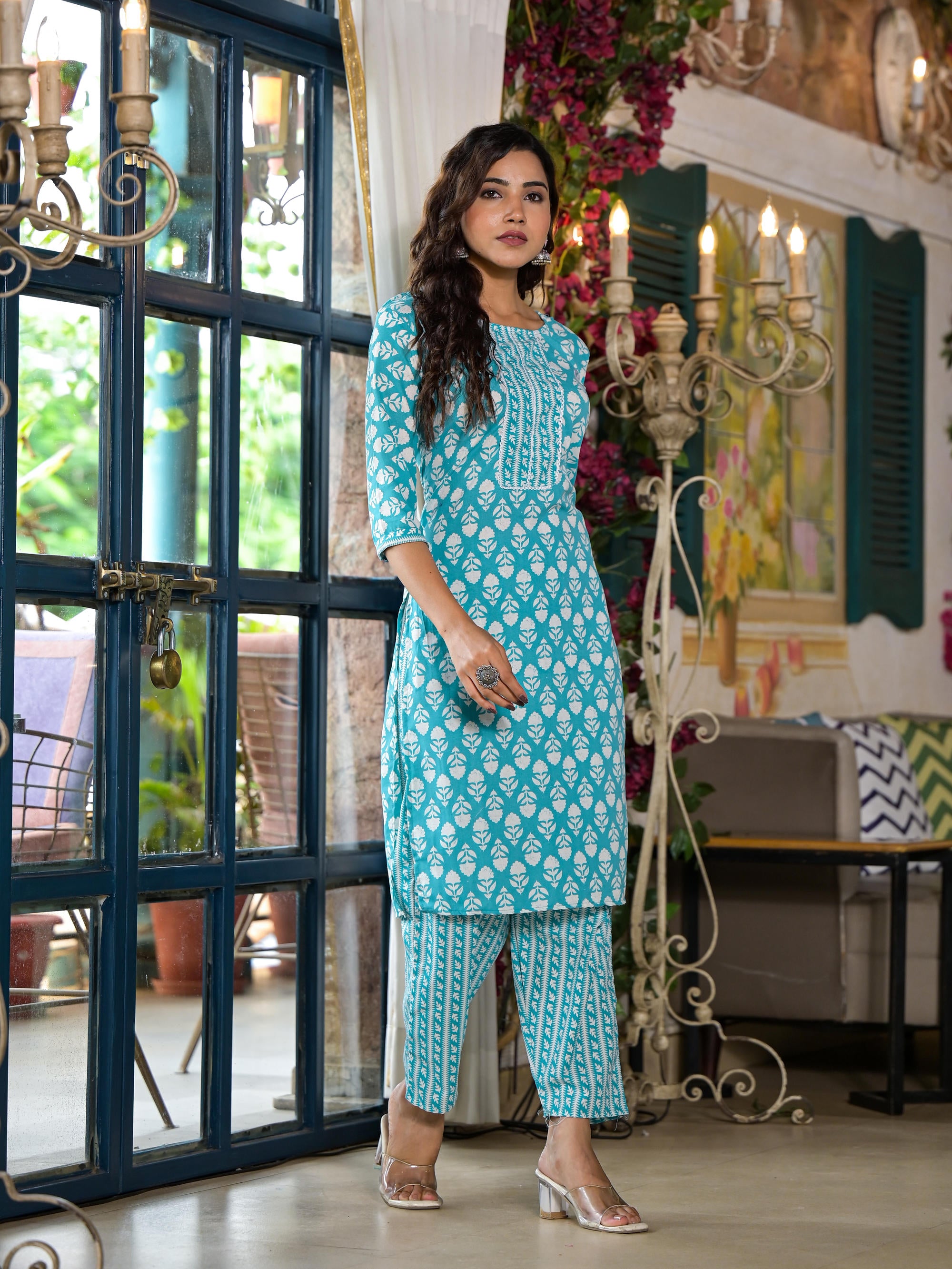 Teal Ethnic Motif Printed Cotton Kurta & Pants Set With Lace