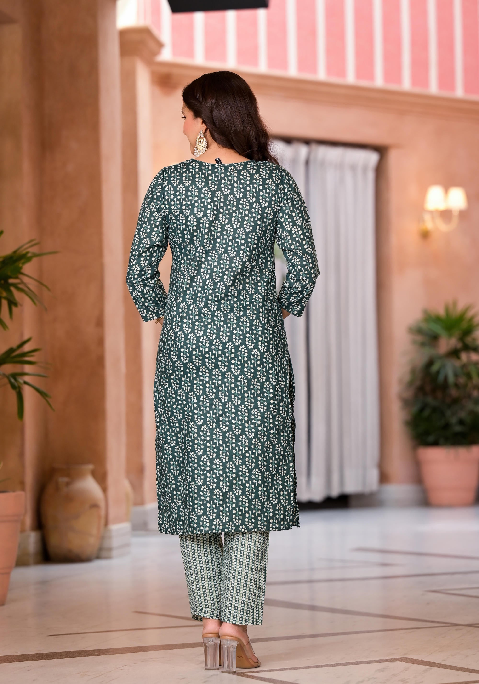 Green Floral Printed Cotton Kurta Pant And Dupatta Set With Thread & Mirror Work