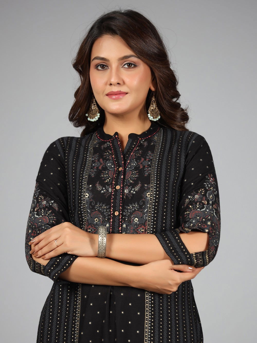 Juniper  Black Ethnic Motif Printed Rayon Kurta Pants Set. 